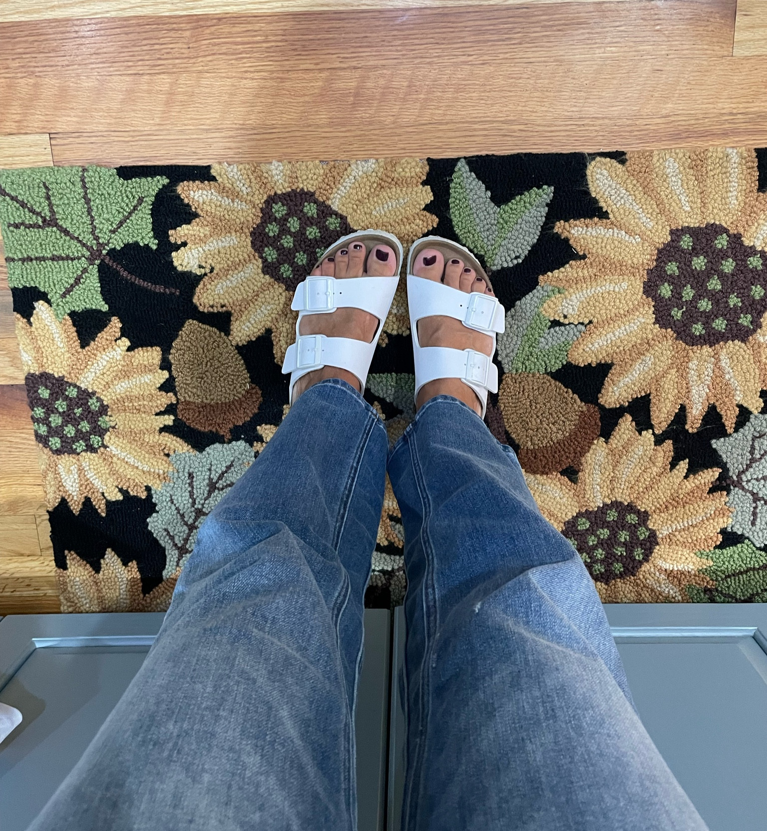 Jeans and Birkenstock, best combo. Mine are vegan, love them 🩶

#LTKshoecrush #LTKover40 #LTKSeasonal