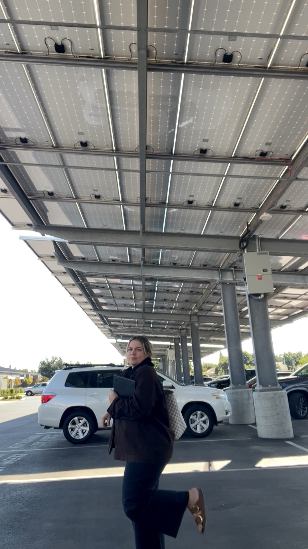 Just me begging for fall

#LTKFindsUnder50 #LTKSeasonal #LTKMidsize