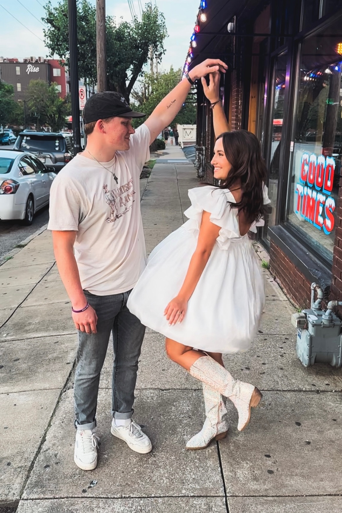 The sweetest dress!
Country concert
White dress
Cowboy boots

#LTKunder100 #LTKstyletip #LTKwedding