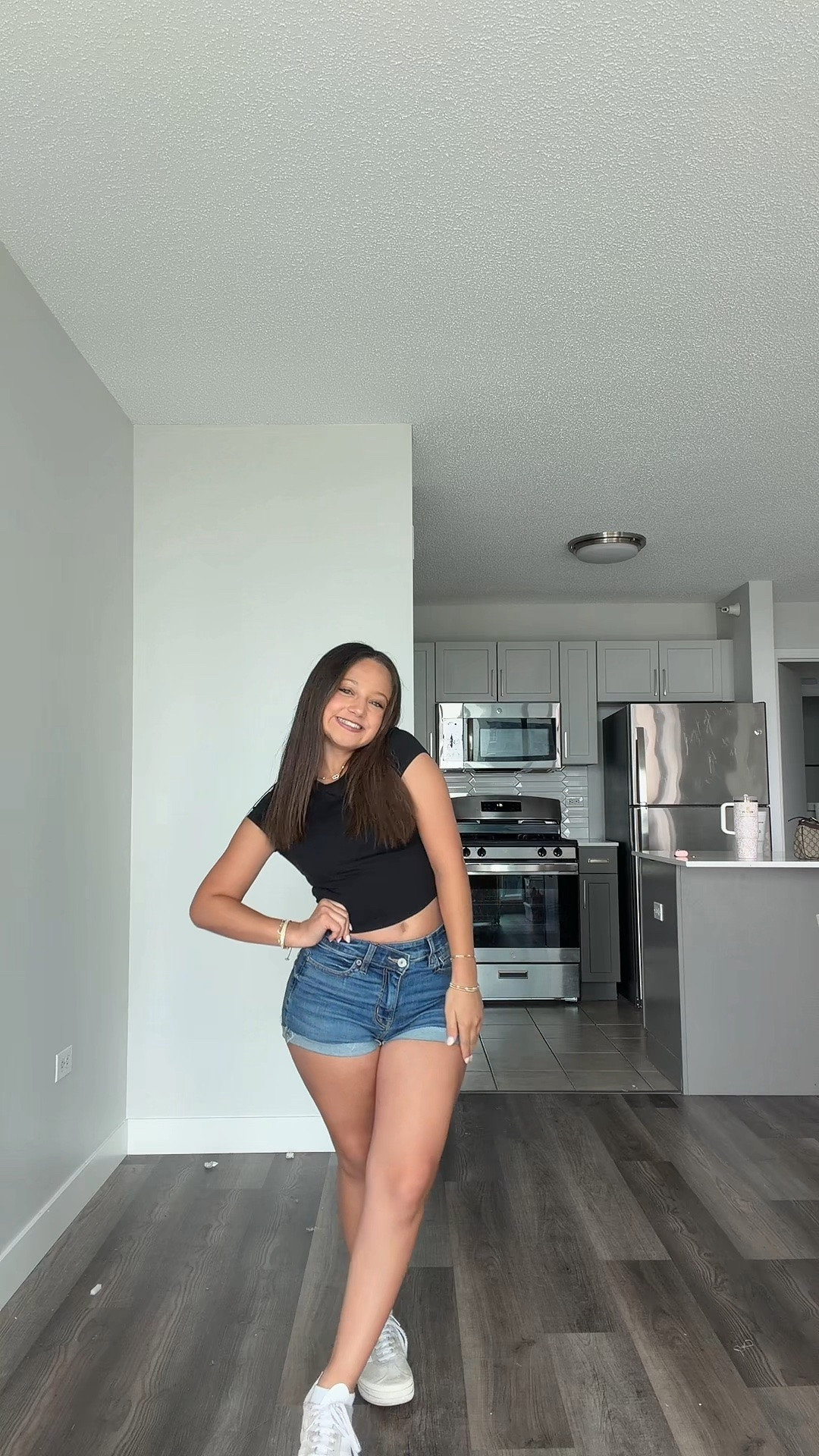 moving out ootd!📦

#LTKootd #LTKvlog #LTKActive