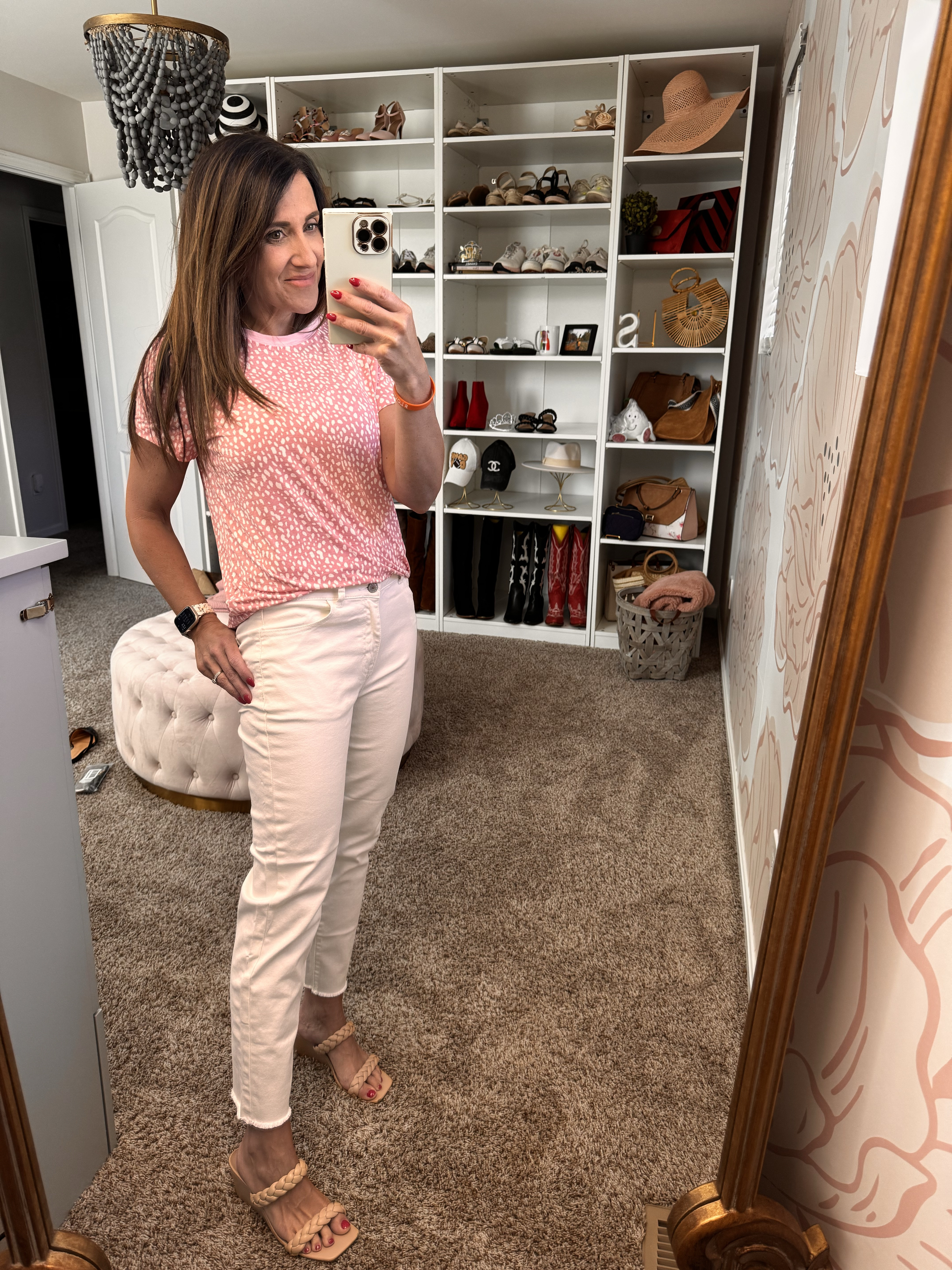 Great lightweight top for a casual summer outfit!

#LTKSummerEdit #LTKStyleTip 

#LTKSeasonal #LTKTravel #LTKdayinmylife