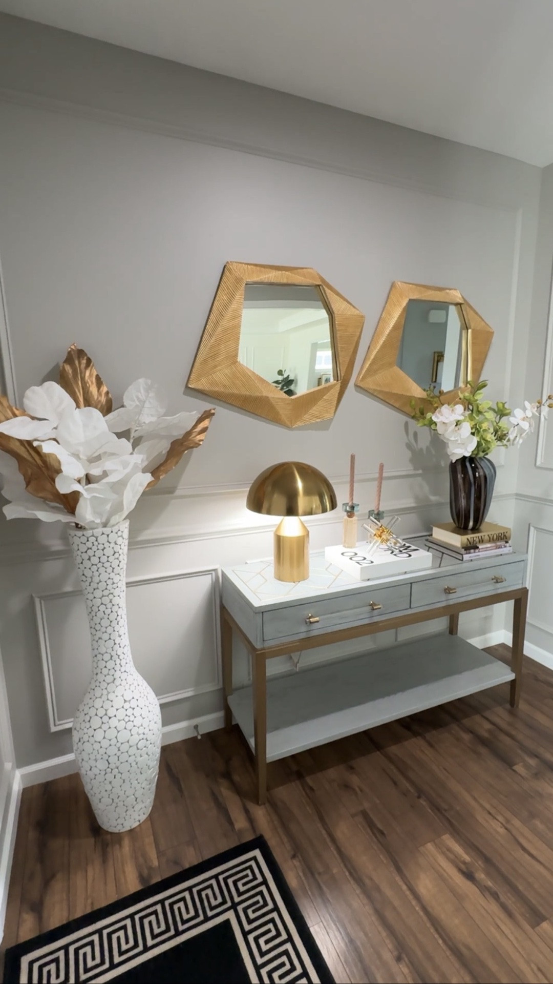 Entryway decor idea. Shop items below 

Entryway decor entryway styling

#LTKHome #LTKSaleAlert #LTKOver40
