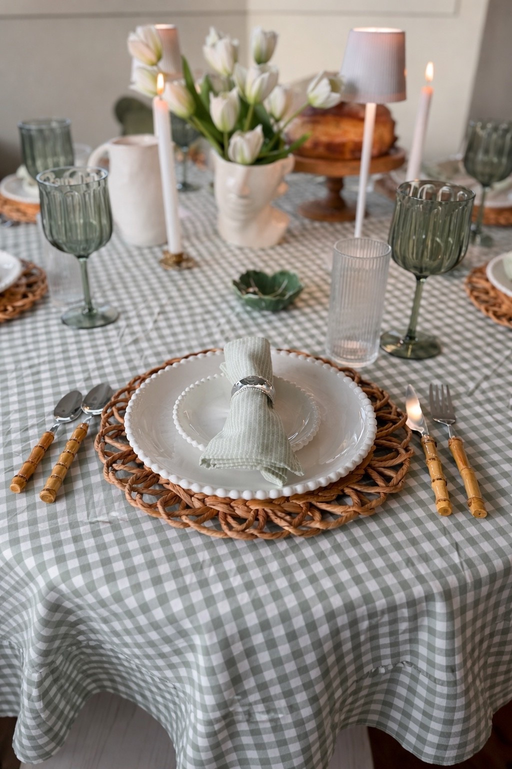 Spring & summer table inspo 💛🤍#LTKSpringSale

#LTKSeasonal #LTKdayinmylife