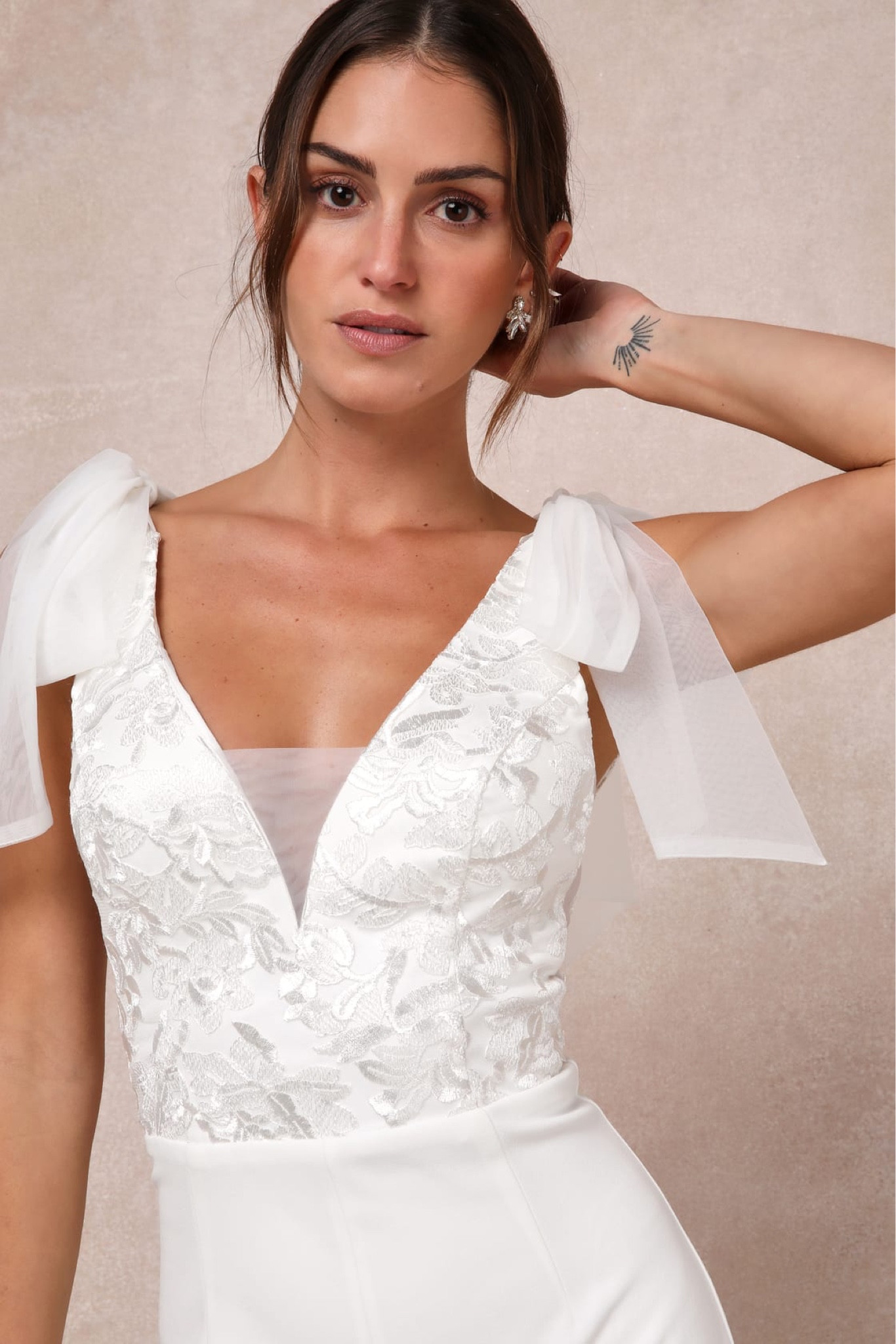 Lulus spring dresses, wedding guest dress, maxi dresses, midi dress, mini dress, anniversary dress, engagement photoshoot dress, bridesmaid dress, celebration dress, baby shower dress, maid of honor dress, mother of the bride dress, cocktail party dress, engagement dinner dress, honeymoon dress, floral dress, satin dress, formal dress  @shop.ltk #liketkit #lulusdresses #lulus #lovelulus 🥰 Thanks for being here & shopping with me! 🤍 Xo Christin   #LTKstyletip #LTKshoecrush #LTKcurves #LTKitbag #LTKbeauty #LTKsalealert #LTKwedding #LTKparties #LTKfindsunder50 #LTKfindsunder100 #LTKover40 #LTKparties #LTKGiftGuide 

#LTKmidsize #LTKSpringSale