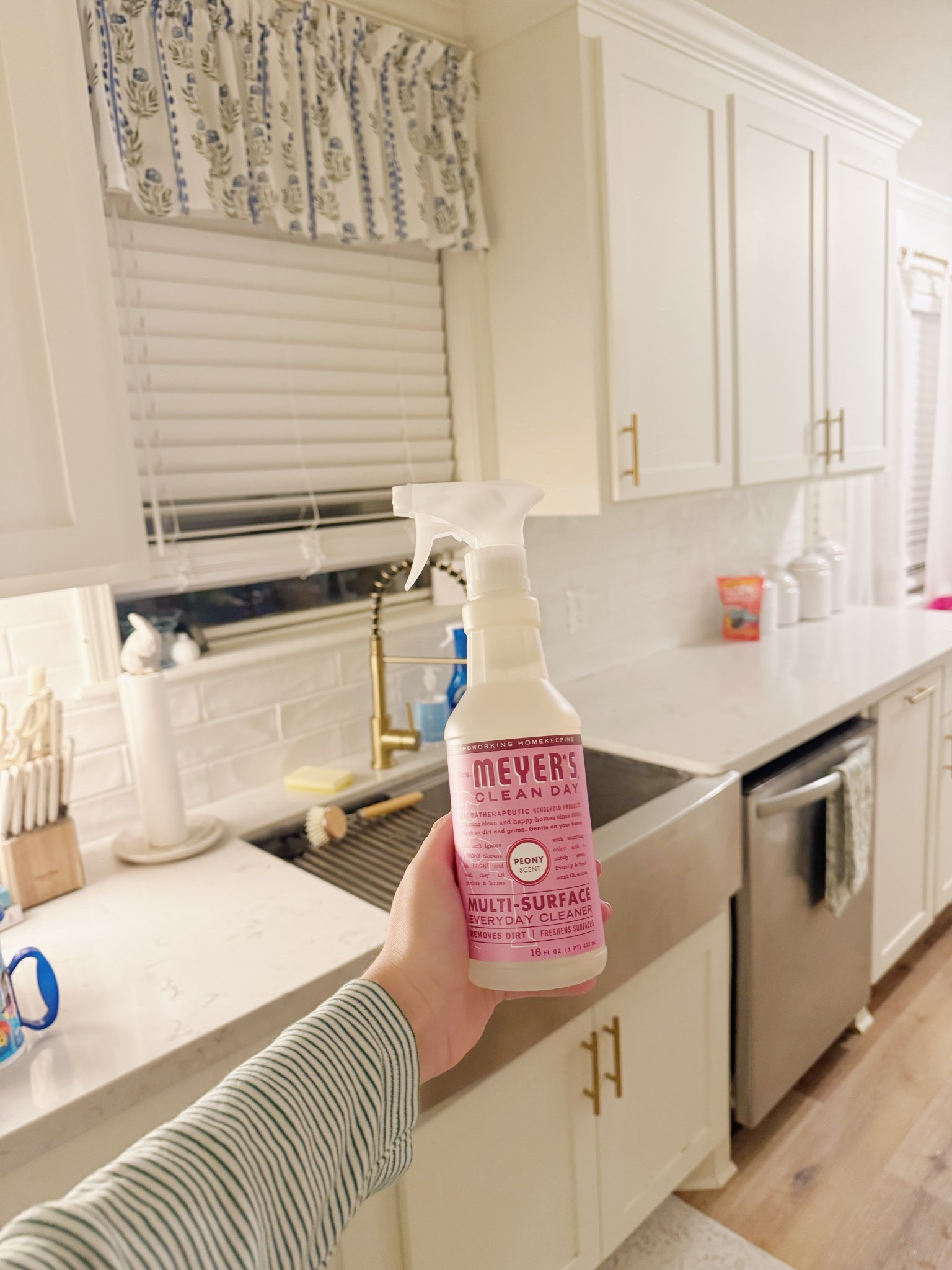 My FAVORITE smelling multi purpose cleaning spray!!! 😍😍

#LTKstorytime #LTKSaleAlert #LTKHome