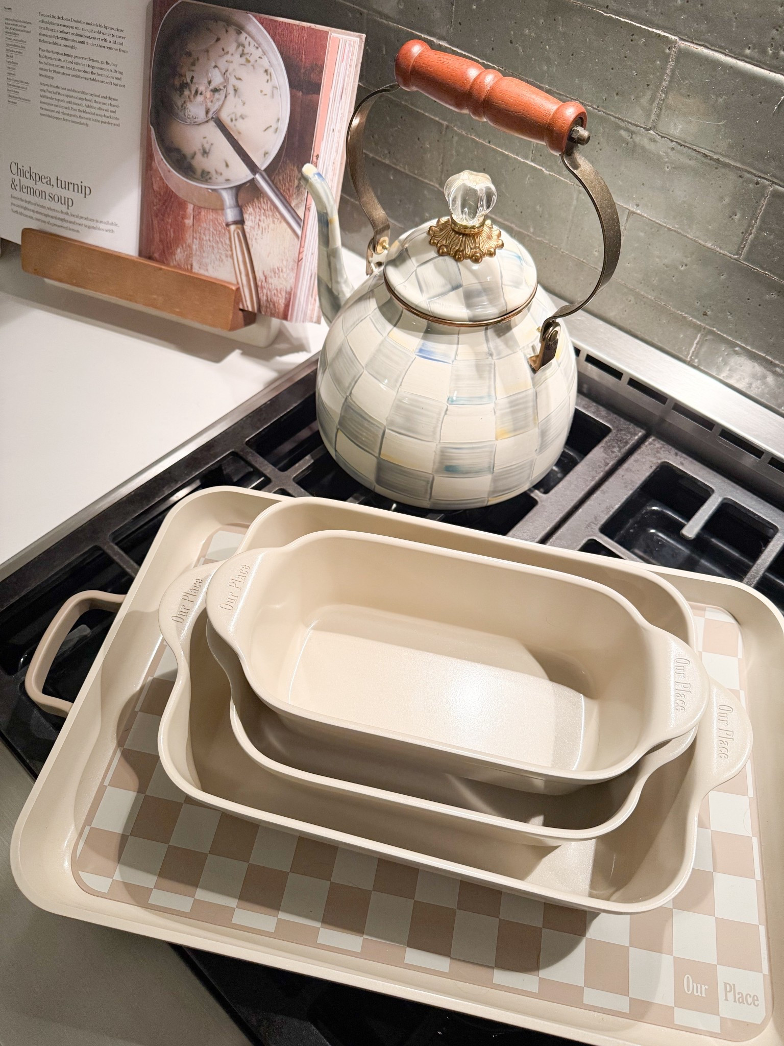 Baking late night brownies and I’m reminded that this bakeware set from Our Place is THE BEST. It’s the only bakeware and cookware that we use. Nothing compares! Would make a great gift..

#LTKFindsUnder100 #LTKHome #LTKGiftGuide