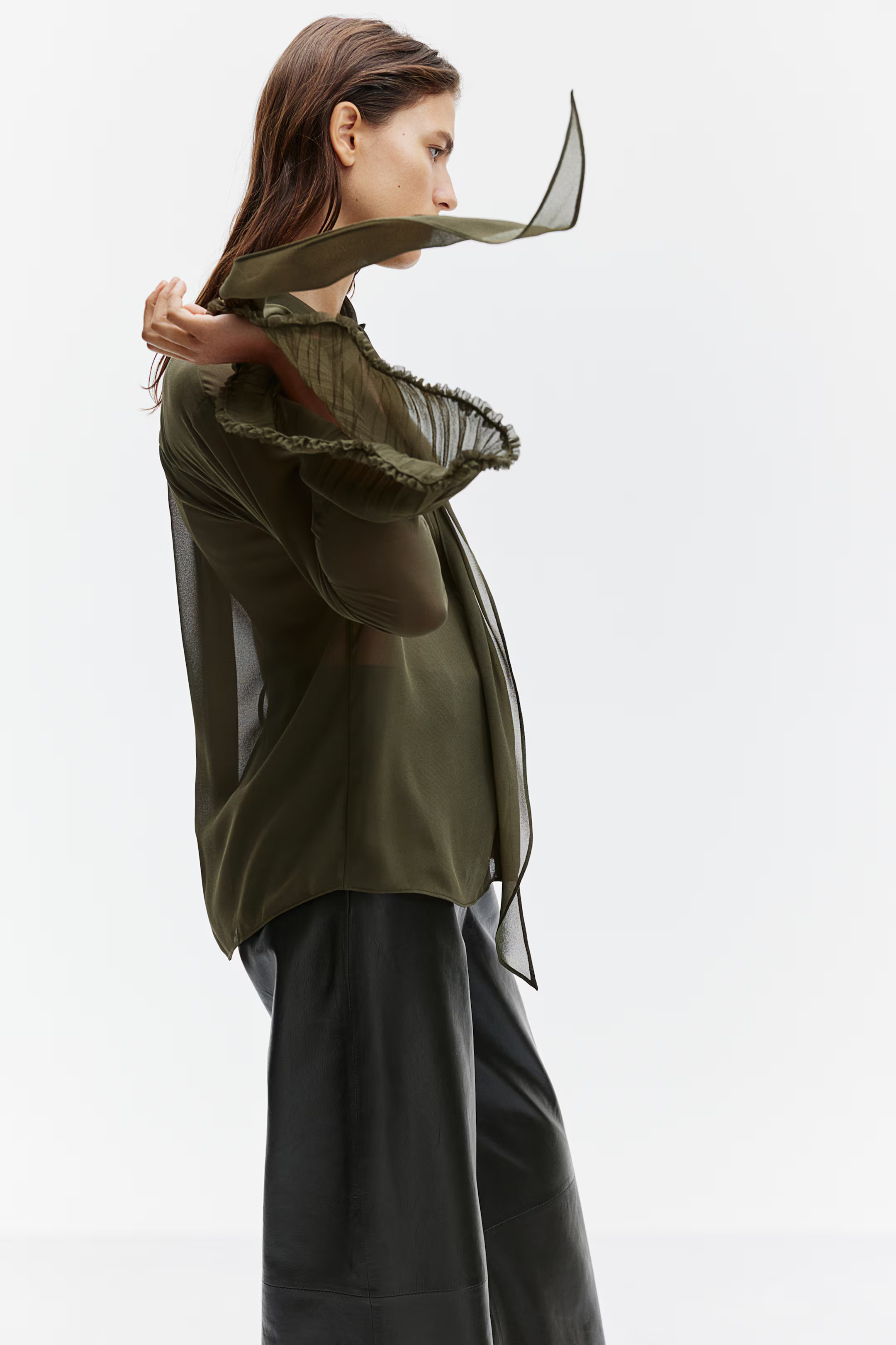 Tie-neck chiffon blouse | H&M (UK, MY, IN, SG, PH, TW, HK)