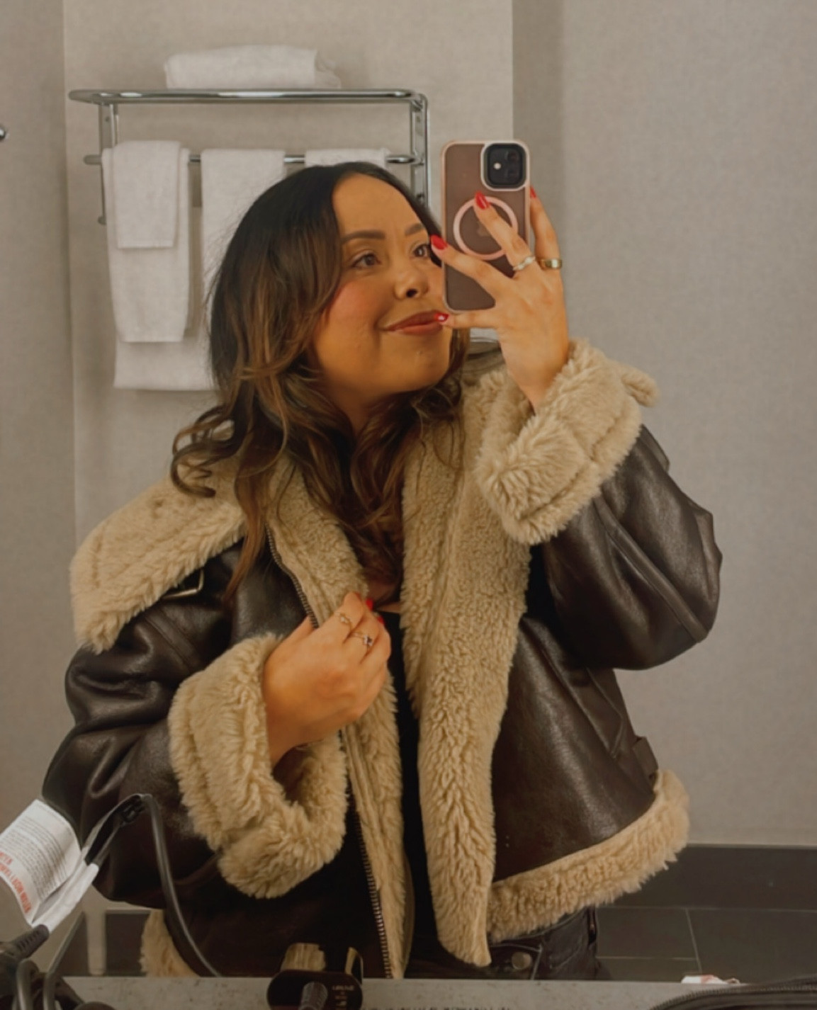Winter jacket, Sherpa jacket

#LTKSeasonal #LTKStyleTip #LTKFindsUnder100