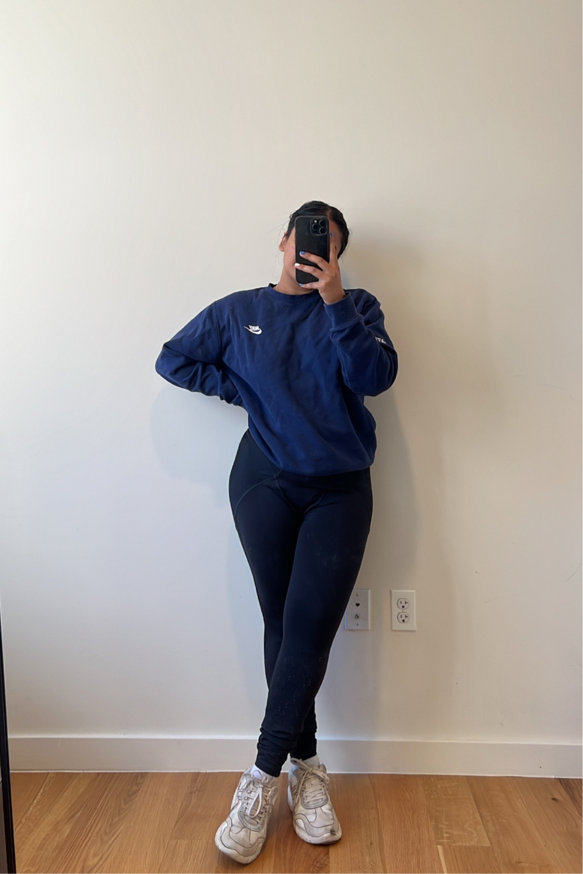 Today is the first day to feel like fall so I pulled out my favorite Nike pullover. My family and I live customizing hoodies so I have my name on the sleeve. I paired the navy blue sweater with black leggings and cream shoes. 

It’s a simple fall ootd. I’m so excited to put together more autumn looks. 

This fit is perfect for a casual day running errands or waking the dog. 



#LTKtravel #LTKfitness #LTKmidsize