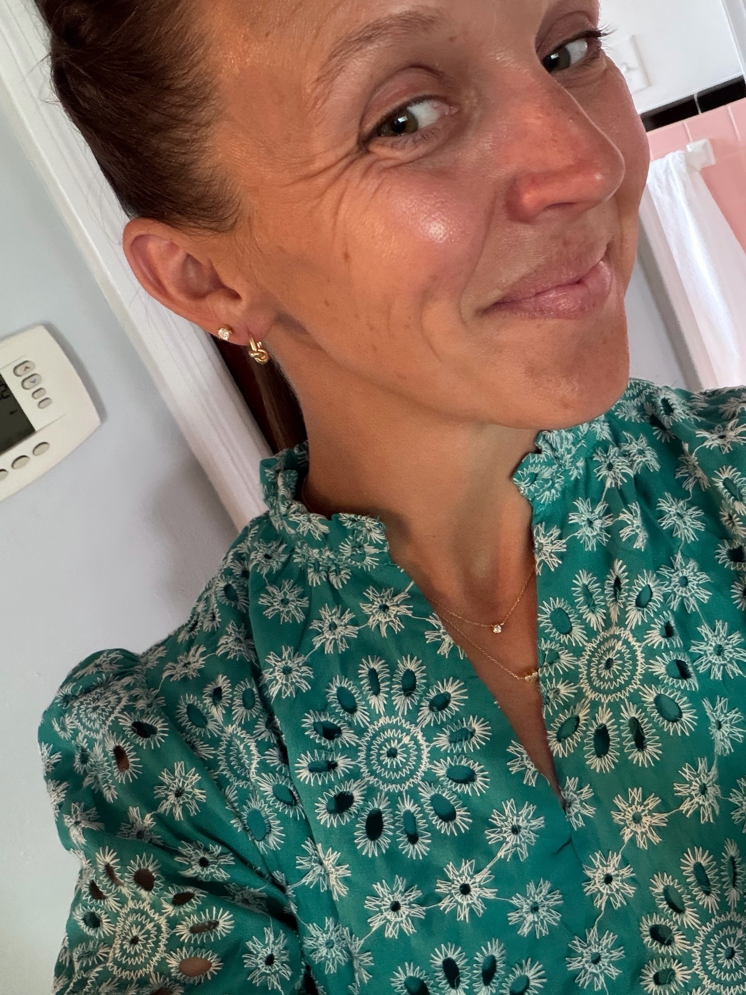 Two of my current favorite pieces of jewelry - knotted hoops and bezel solitaire.  


@Etsy @Quince #knotearrings #knothoops #diamondnecklace #bezelnecklace #giftforher

#LTKU #LTKOver40