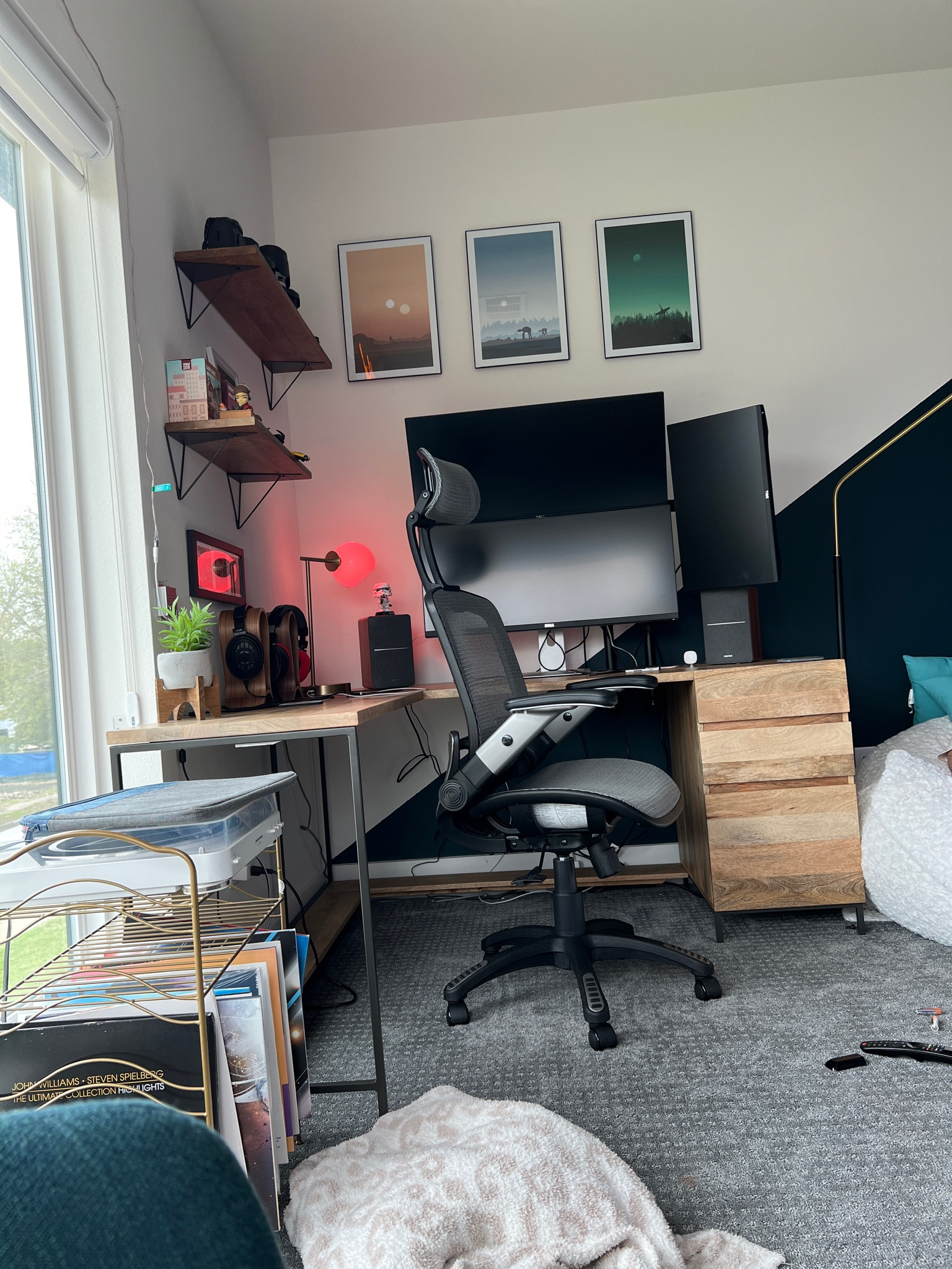 Ajeet’s office : man cave items! 

#LTKhome