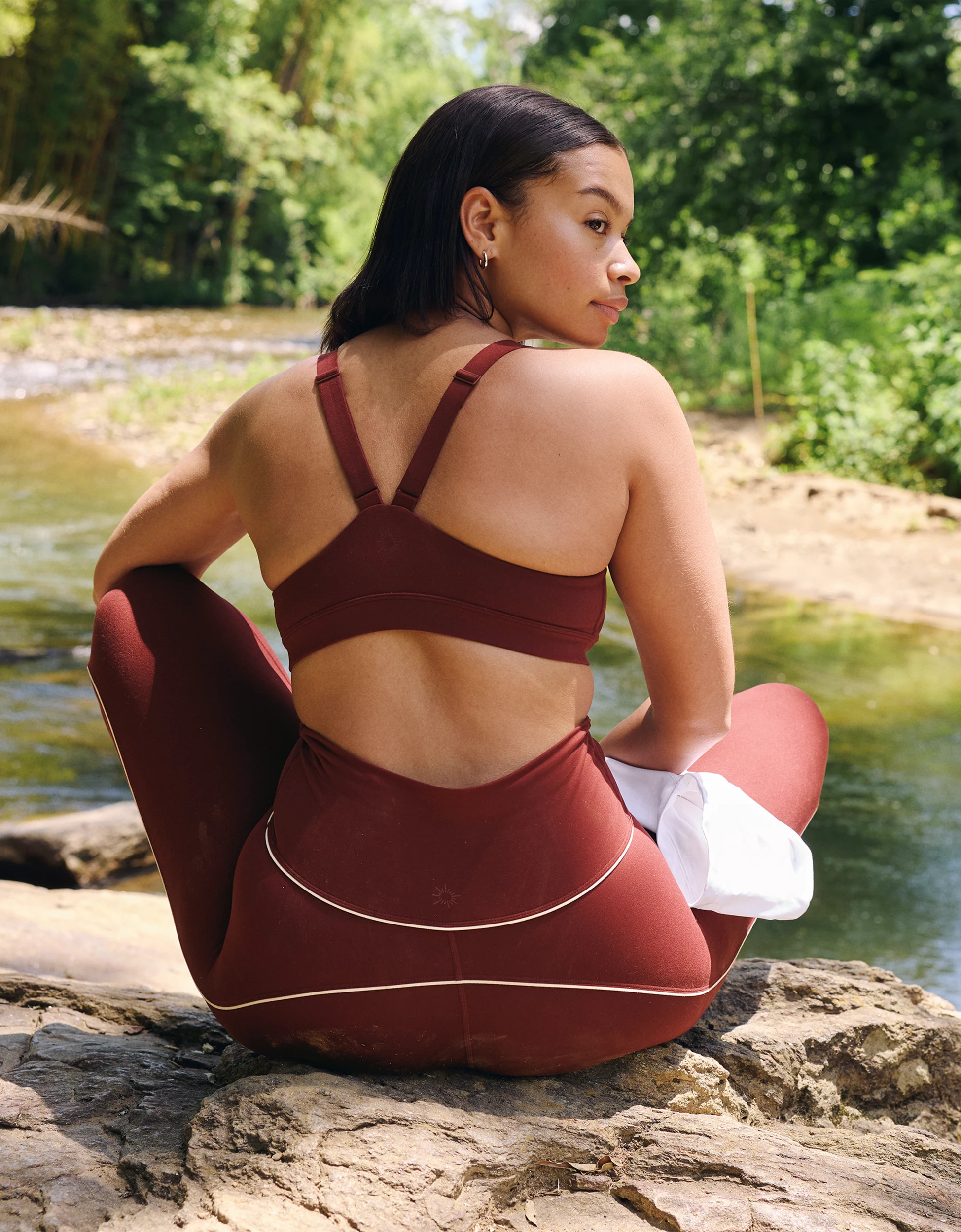 OFFLINE By Aerie The Hugger Sweetheart Sports Bra | American Eagle Outfitters (US & CA)
