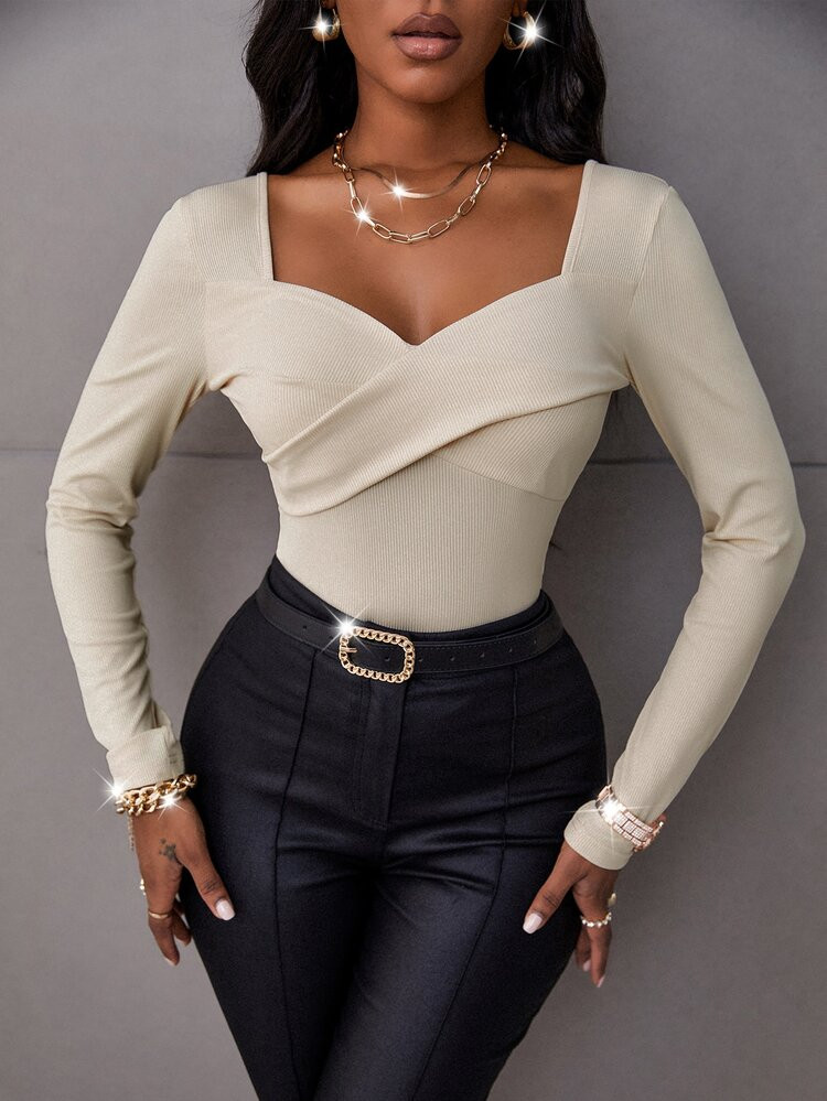 SHEIN SXY Ribbed Knit Sweetheart Neck Tee | SHEIN