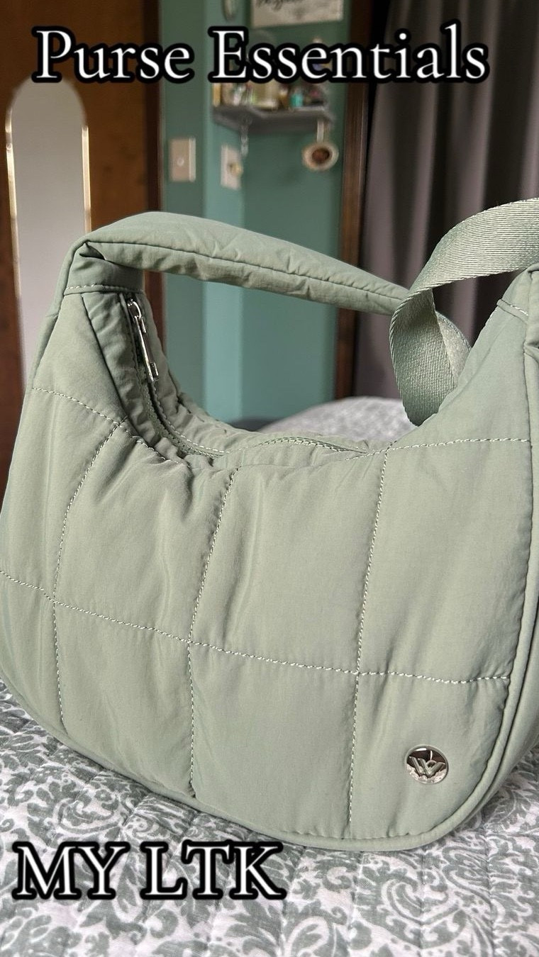 This is one of my favorites purses. It is a puffer crescent bag. Haw a waterproof nylon material and can hold a lot  

#LTKTravel #LTKStyleTip #LTKFindsUnder50
