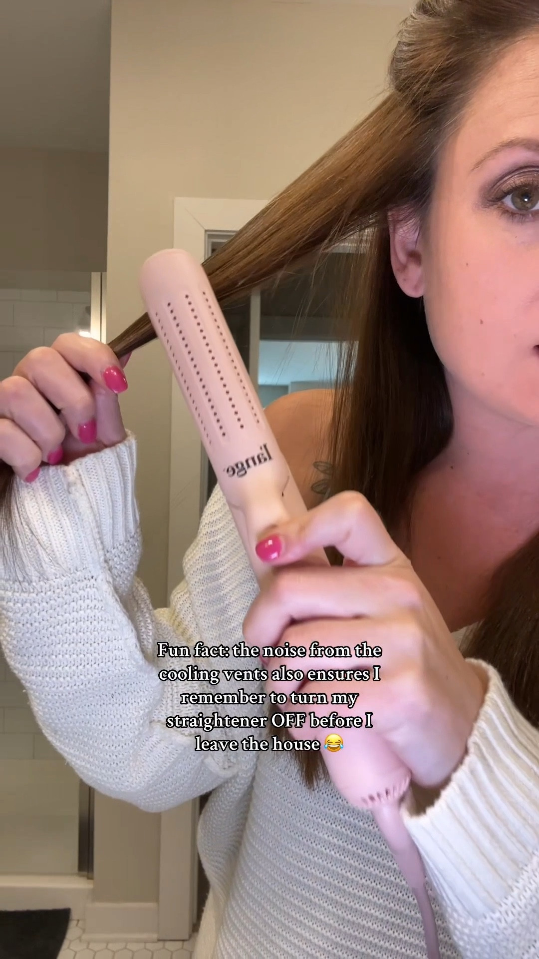 It’s super easy to do straightener curls with the L’ange 360. Watch and see 🩷 

#hairtutorial #hairstraightener 

#LTKU #LTKBeauty #LTKSpringSale