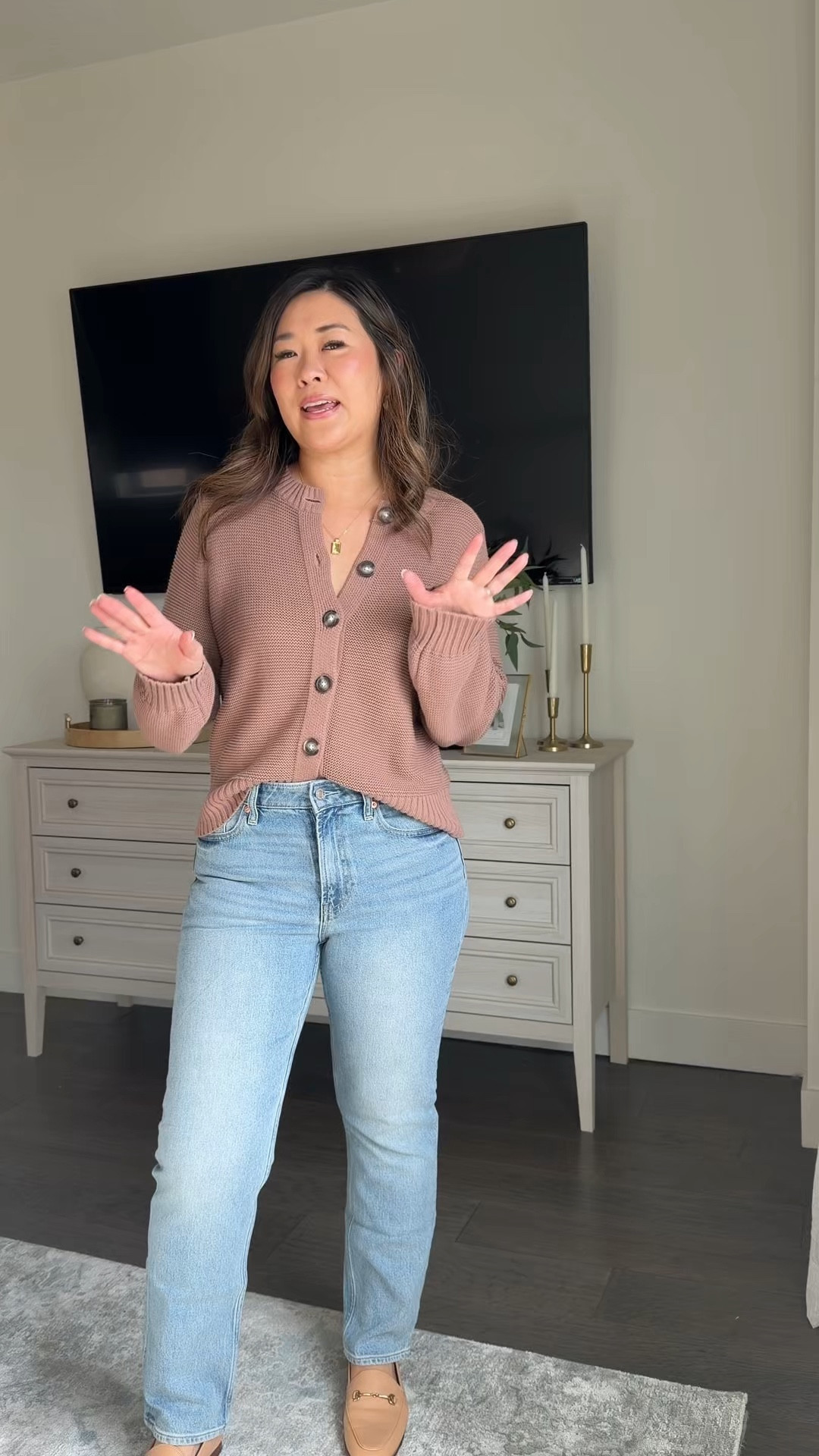 Old Navy Cardigan Sweater: Medium
Curvy Slim Straight (28” inseam): 29P