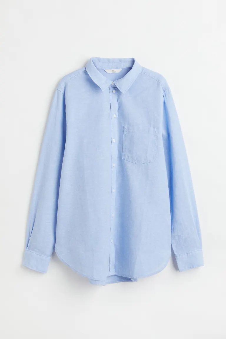 Shirt in an airy, woven linen and cotton blend. Collar, buttons at front, and double-layered yoke... | H&M (US + CA)