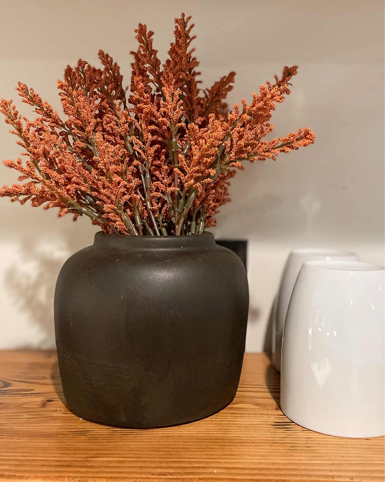 I absolutely love these berry bundles by Ashland at Michael’s.  They are currently on sale for only $6.50!  Sale goes through September 14.  

Faux stems.  Fall decor.  Fall Michael’s decor



#LTKsalealert #LTKhome #LTKSeasonal