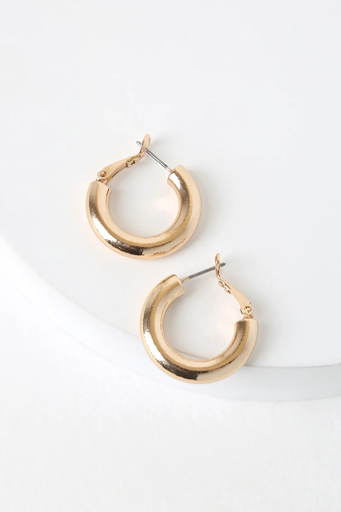 Tantalizing Gold Hoop Earrings | Lulus (US)