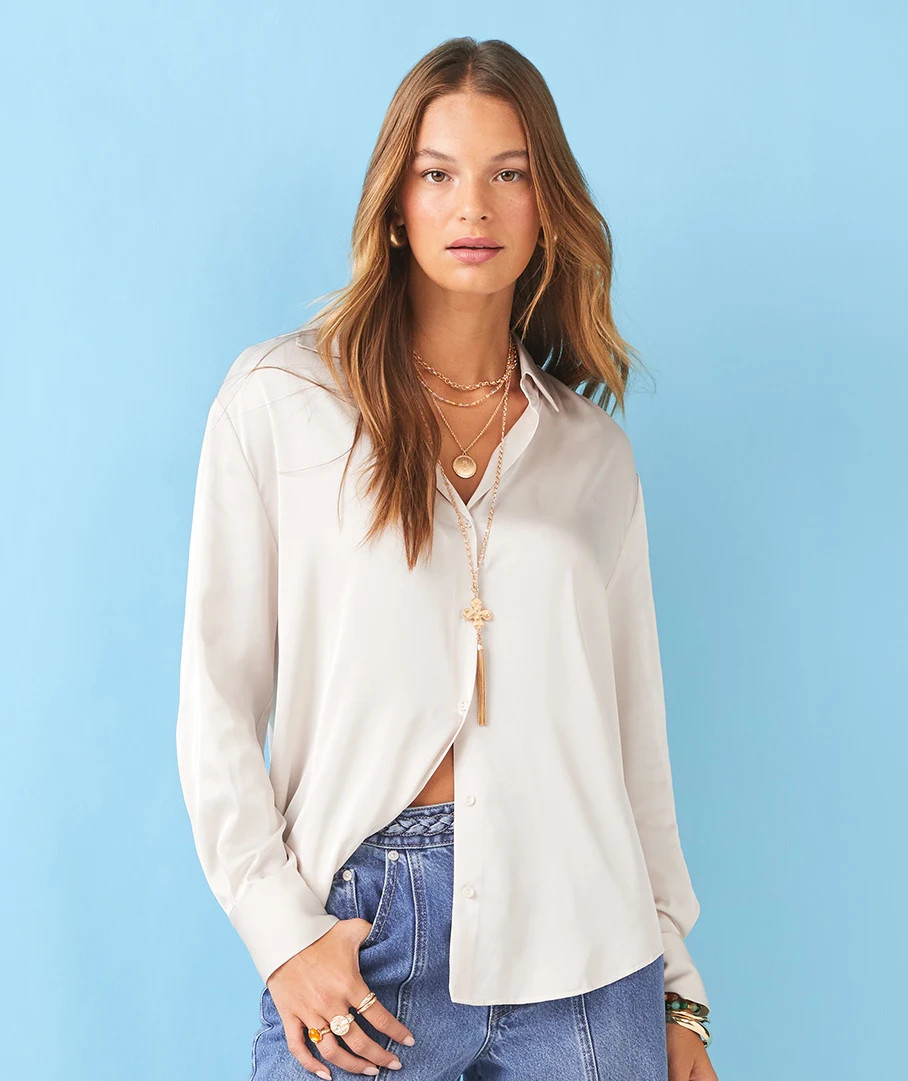 MAYA SATIN SHIRT | Sportsgirl