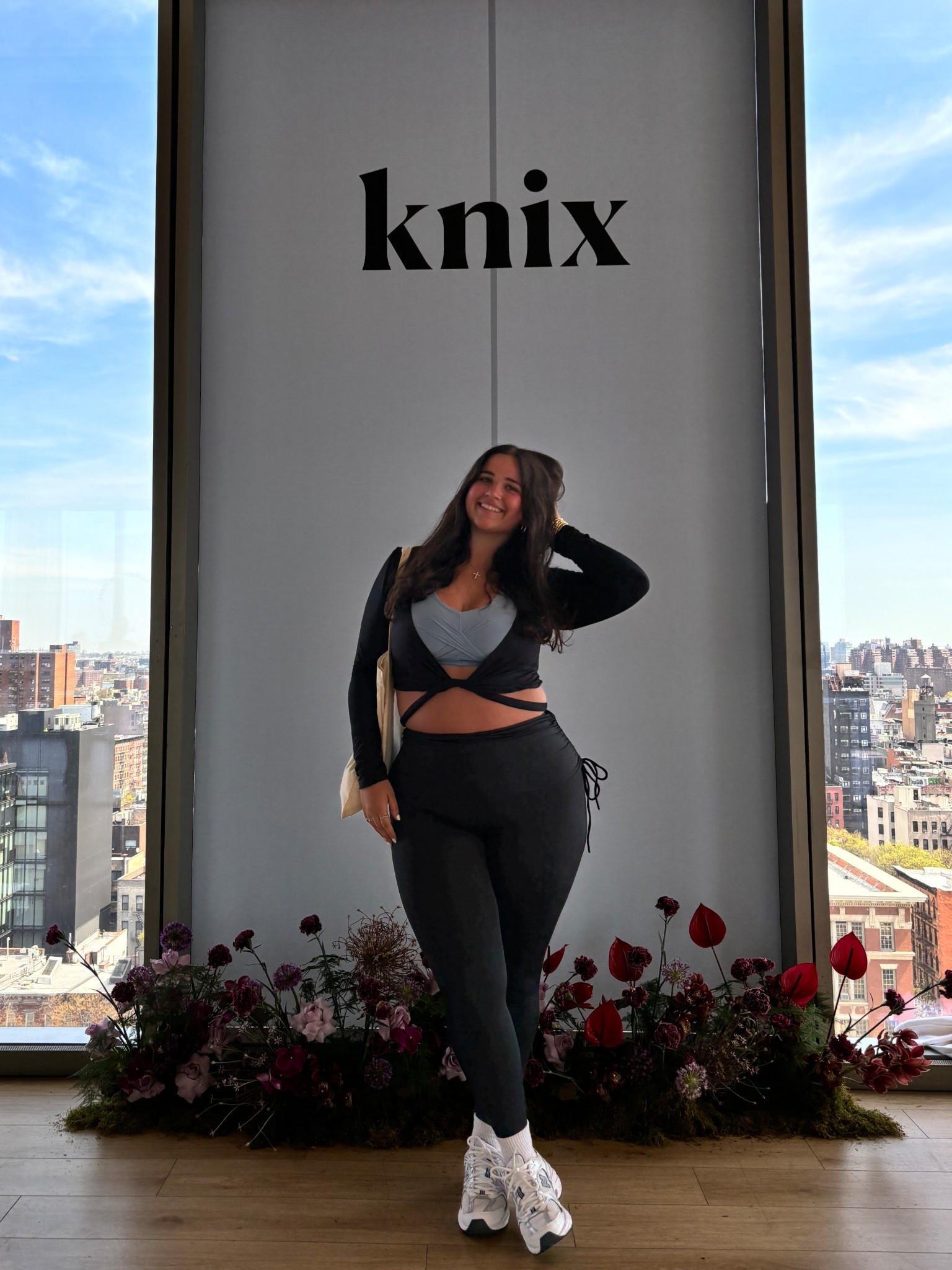 Knix workout fit ✨

#LTKSeasonal #LTKActive #LTKMidsize