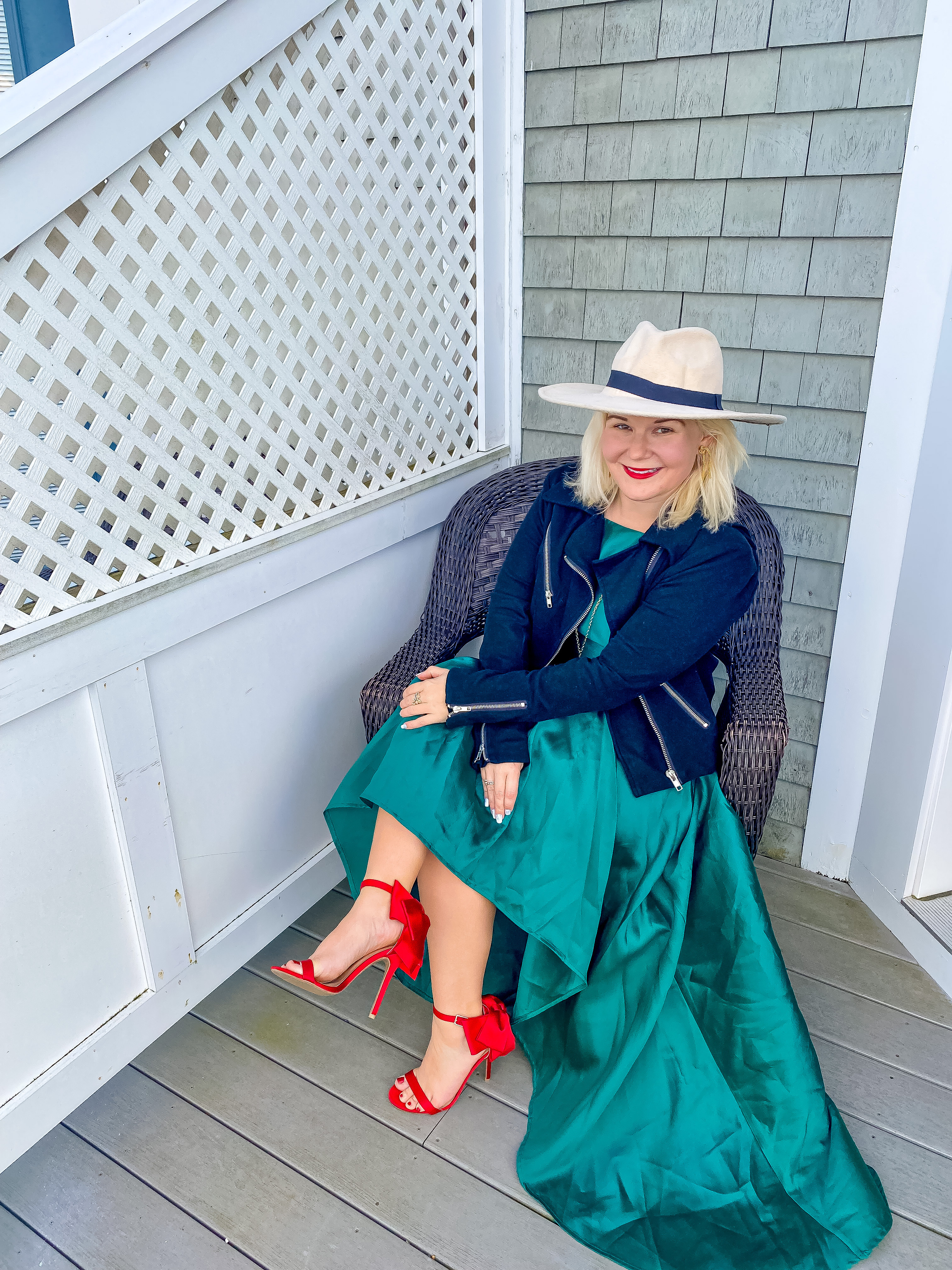 Wanting a glam look for Christmas? This dress is the absolute best for pictures or that christmas gala! Fit is true to size! 

#LTKHoliday #LTKParties #LTKGiftGuide