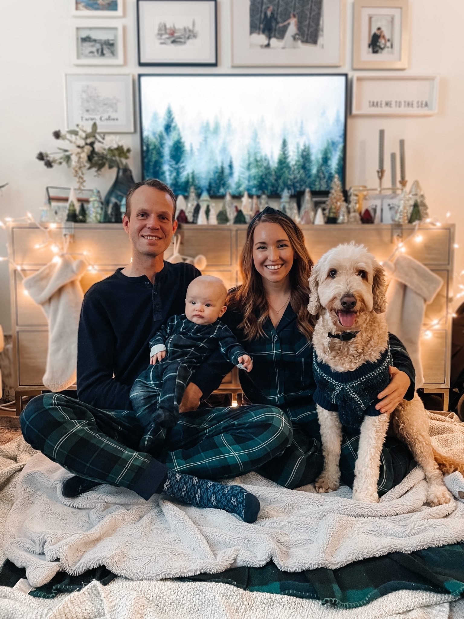 Holiday matching family pajamas!

Holiday matching, Christmas pajamas, pajamas, Christmas holiday, family matching, matching, mommy and me matching, 

#LTKFallSale #LTKStyleTip #LTKSeasonal