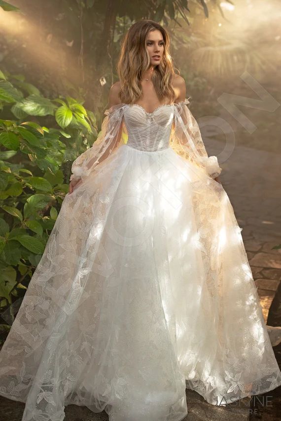 Individual Size A-line Silhouette Irenna Wedding Dress. Modern | Etsy | Etsy (US)