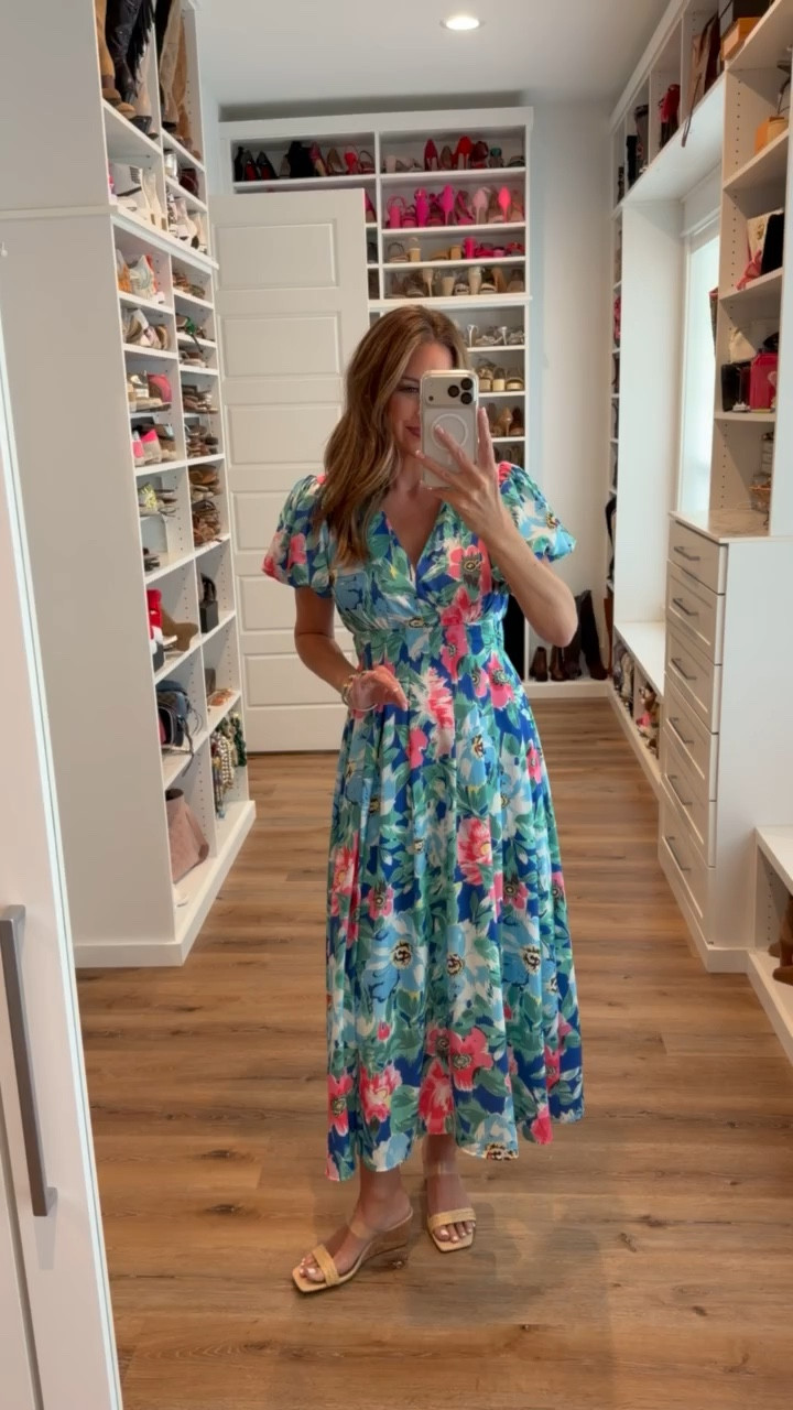 In a small dress, wedges and accessories- fits tts.

#LTKgrwm #LTKootd #LTKSeasonal