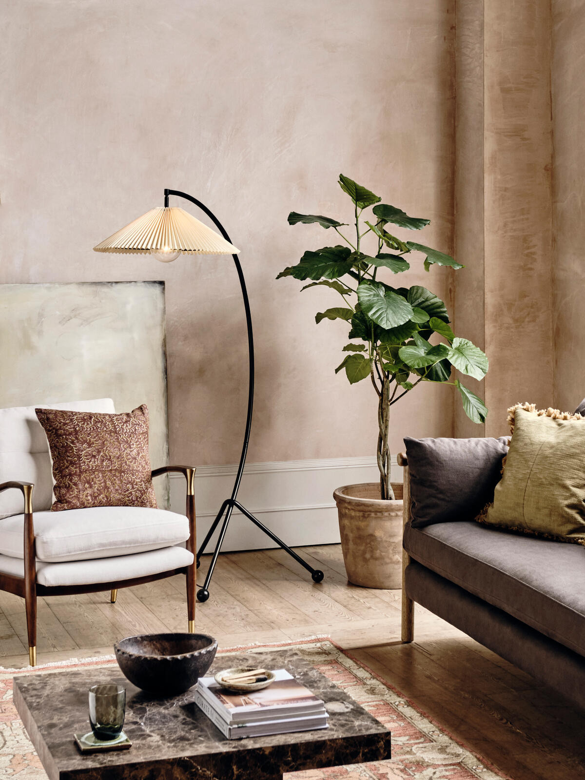Curve Floor Lamp - Soho Home | Soho Home Ltd