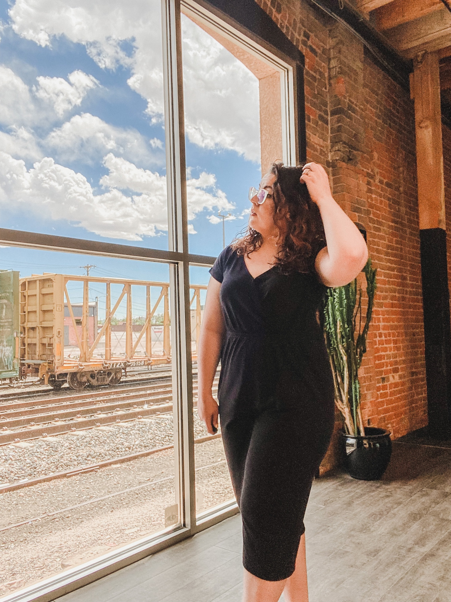 Making motherhood look hot one jumpsuit at a time

#LTKSeasonal #LTKcurves #LTKbeauty