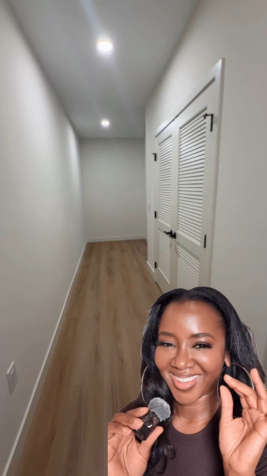 Emoty apartment tour!

#LTKHome #LTKOver40 #LTKdayinmylife