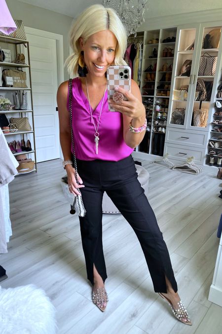 I just found the the greatest pair of dress pants @walmart and they are only $14.98!!!! Comfy, pull-on waistband!!!!
Pants size medium
Tank size small
Mules sized up an entire size

#LTKsalealert #LTKstyletip #LTKshoecrush