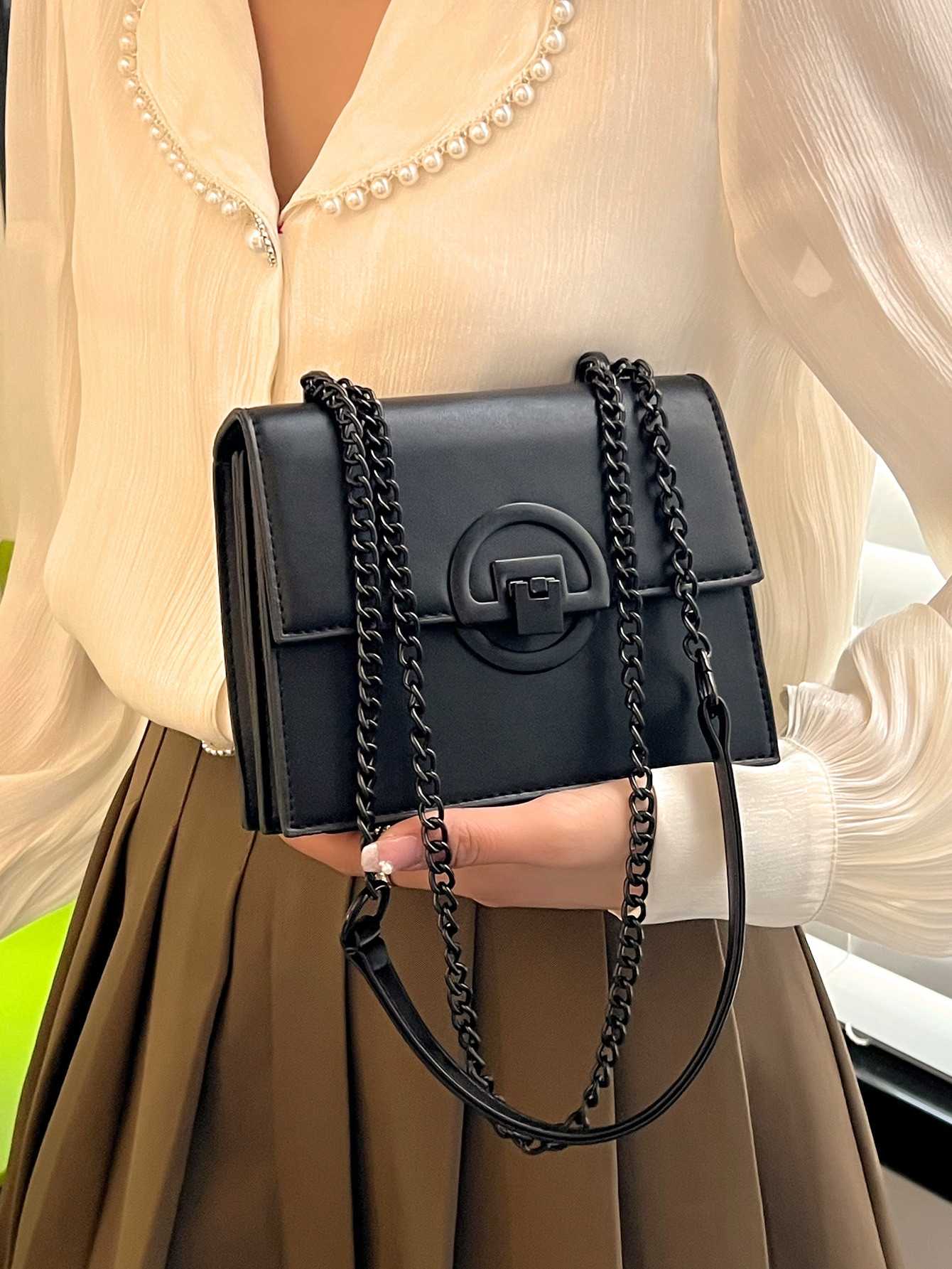 Mini Metal Decor Flap Chain Square Bag Stylish Buckle Decor Crossbody Bag Square Flap Shoulder Ba... | SHEIN