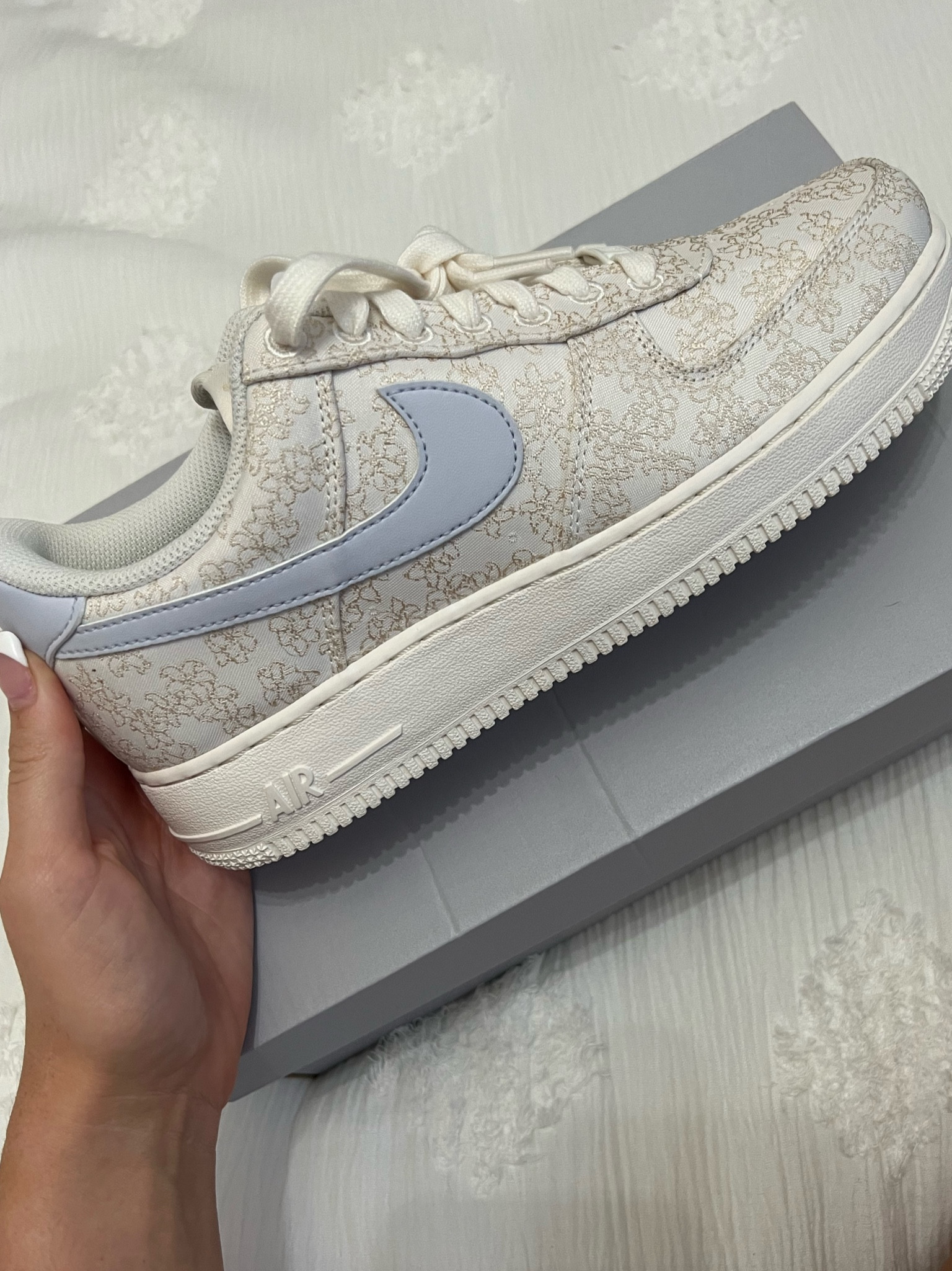 #LTKSeasonal #LTKshoecrush #LTKfit