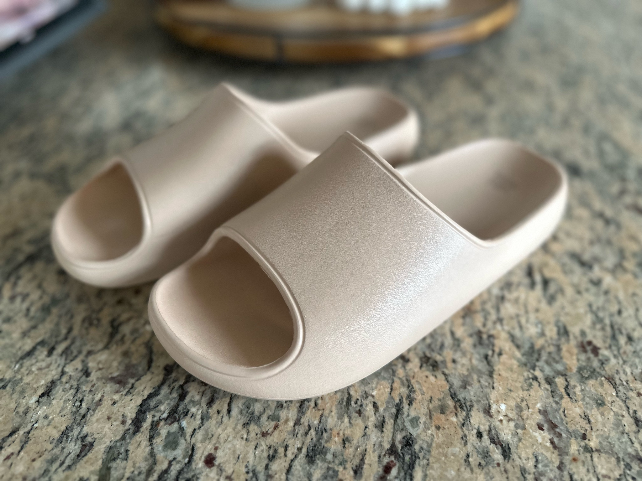 An #justsimplysamantha must-have #slides from #target 

#LTKsalealert #LTKstyletip #LTKshoecrush