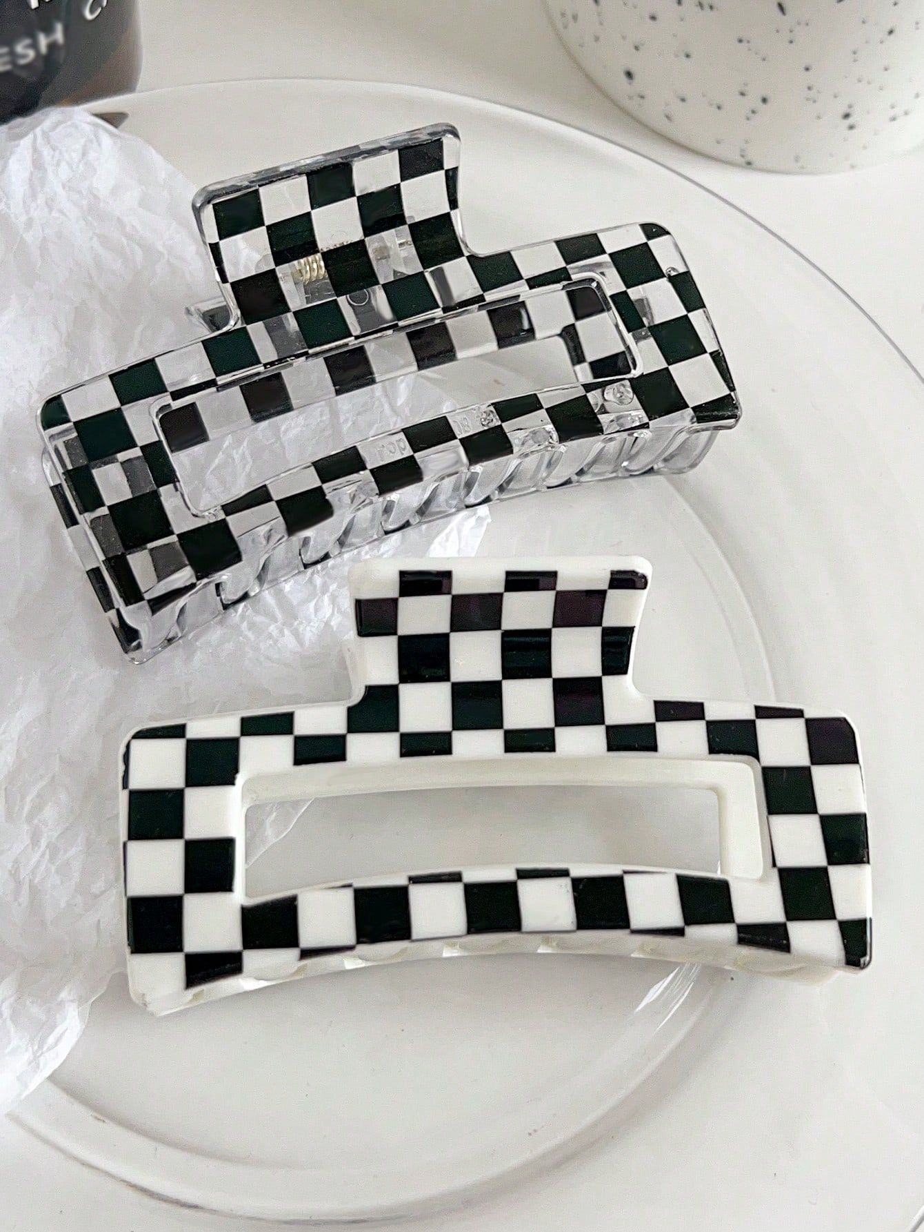 Trends2pcs Black & White Checkerboard Shiny Square Hair Claw Clips, Street Style Daily Hair Acces... | SHEIN