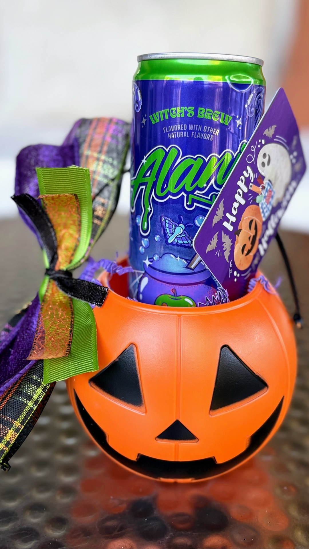 Here’s a quick and easy pumpkin gift! Perfect little Halloween goodie.⠀

#LTKSeasonal #LTKFamily #LTKHalloween