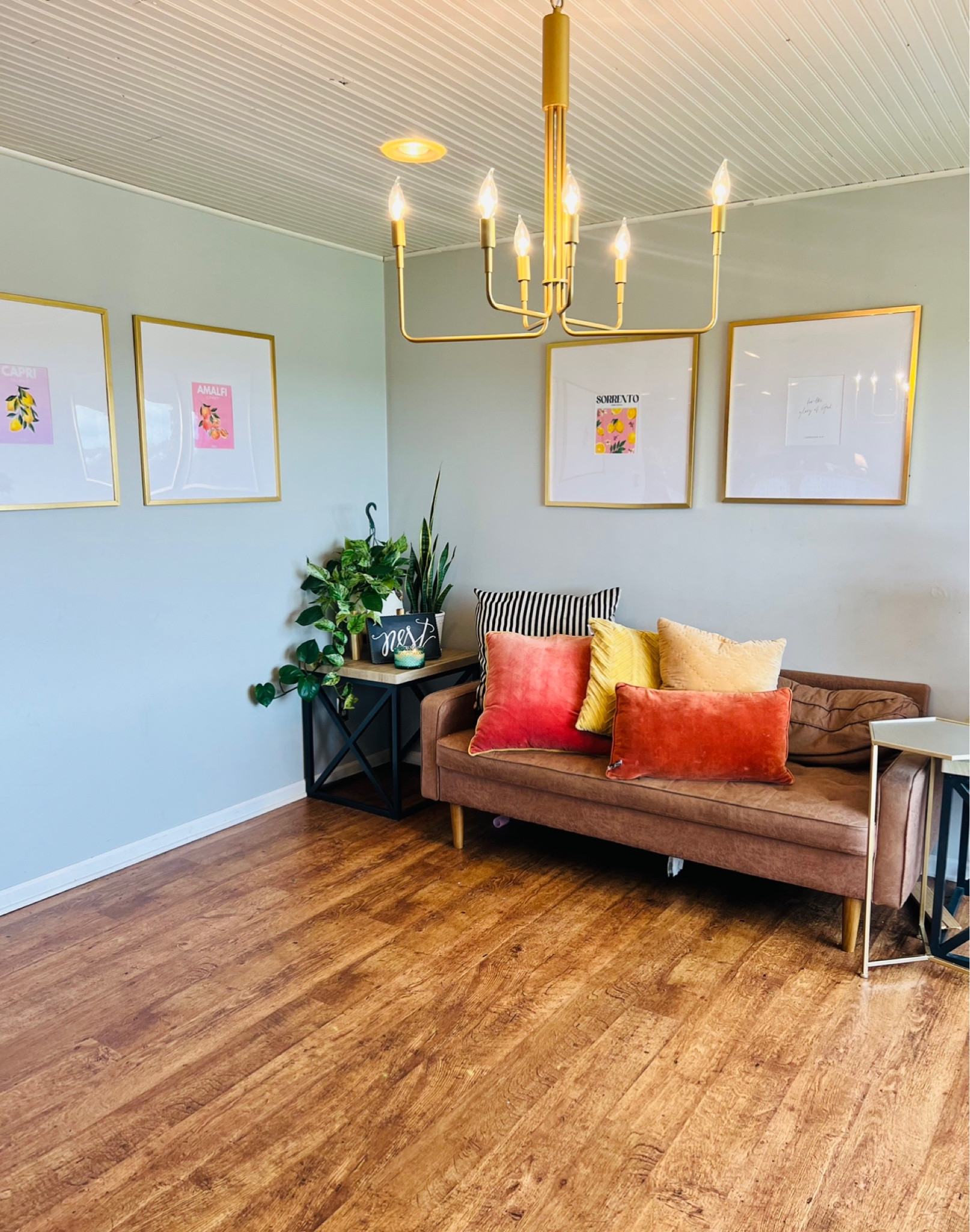 Home Inspo
Amazon couch
Fall pillow decor
Gold chandelier 


#LTKhome