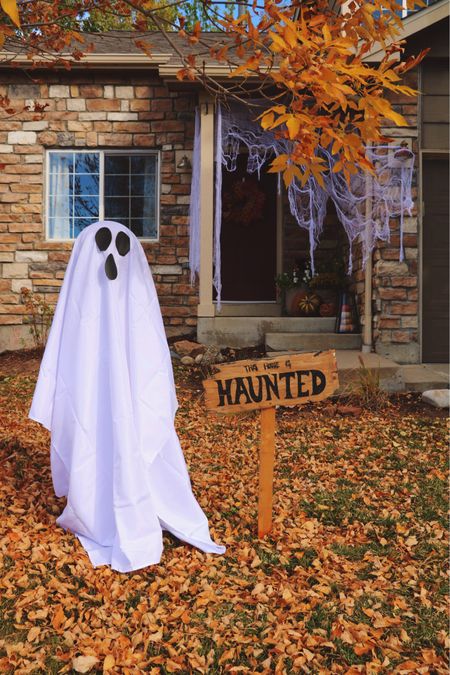 Everything you need to make a DIY Haunted House Sign  

#LTKSeasonal #LTKHalloween #LTKhome