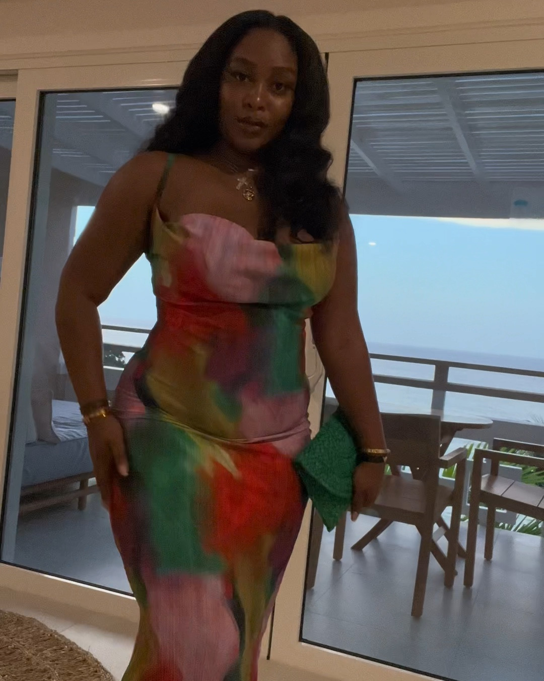 Wearing a size 12 in this PLT vacation dress 💕✨ perfect for the summer 