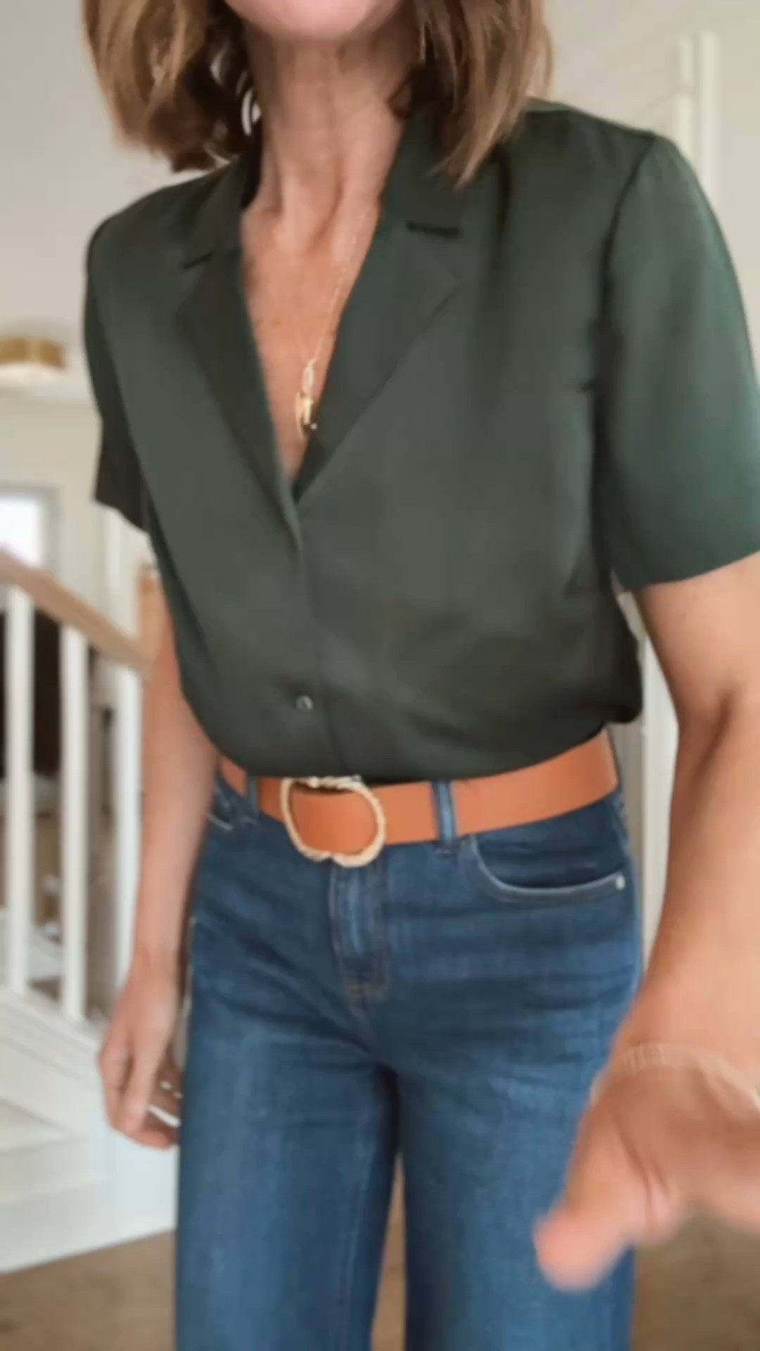 Gorgeous button down washable silk shirt from @onequince comes in several colors and I’m wearing the Xs. Love it paired with the Mongolian cashmere sweater. #quincepartner 