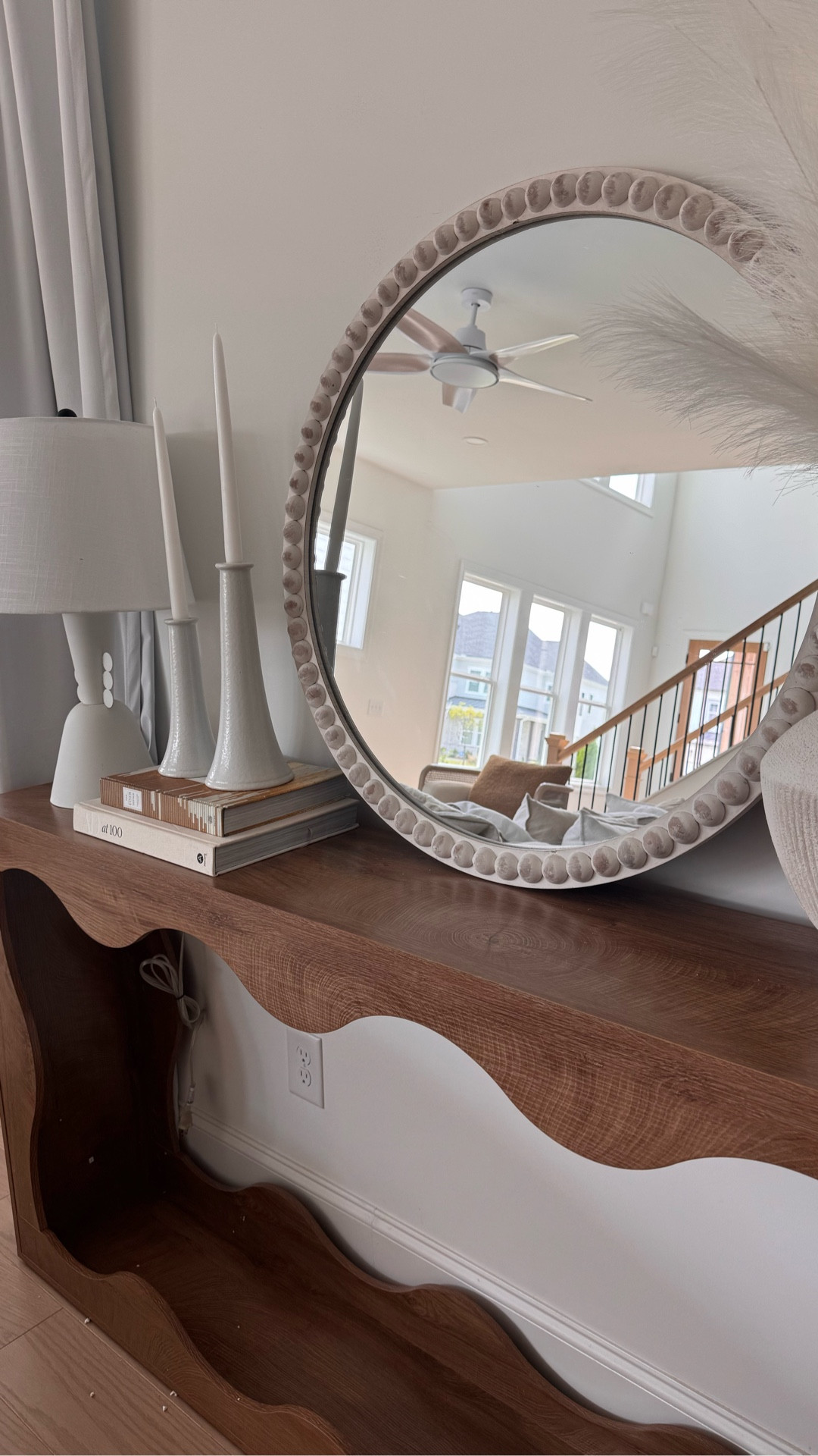 Console Table Styling. Table decor 

#LTKFallSale #LTKSaleAlert #LTKHome