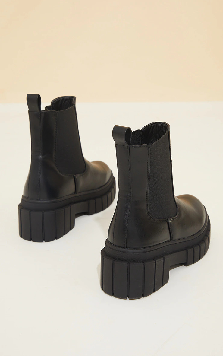 Black PU Cleated Chelsea Ankle Chunky Boots | PrettyLittleThing UK