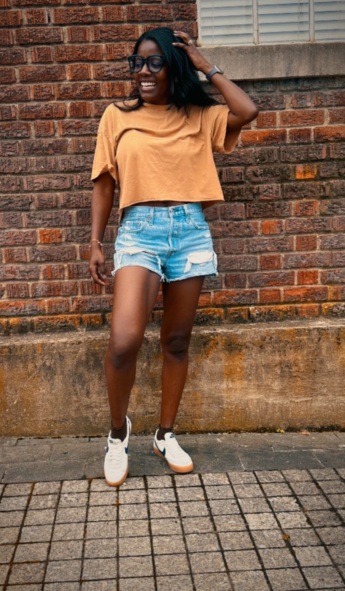 ☀️ Easy, casual, everyday summer outfit idea
This oversized cropped tee and ripped denim shorts combo is my go-to for running errands, grabbing iced coffee, or just being that mom who stays comfy and cute 🙃
Everything is linked from my favorite neutral basics to the chunky white sneakers that are trending all over TikTok 👟✨

🛍️ Shop the full look on my LTK
casual summer outfit
neutral crop top
ripped jean shorts
nike sneakers women
everyday mom outfit
street style summer 2025
black girl style inspo

#ltkfashion #ltksummer #casualoutfitideas #momstyle #summerootd #affordablefashion #neutrallook #blackgirlstyle #ltkunder50

#LTKOver40 #LTKSaleAlert #LTKStyleTip