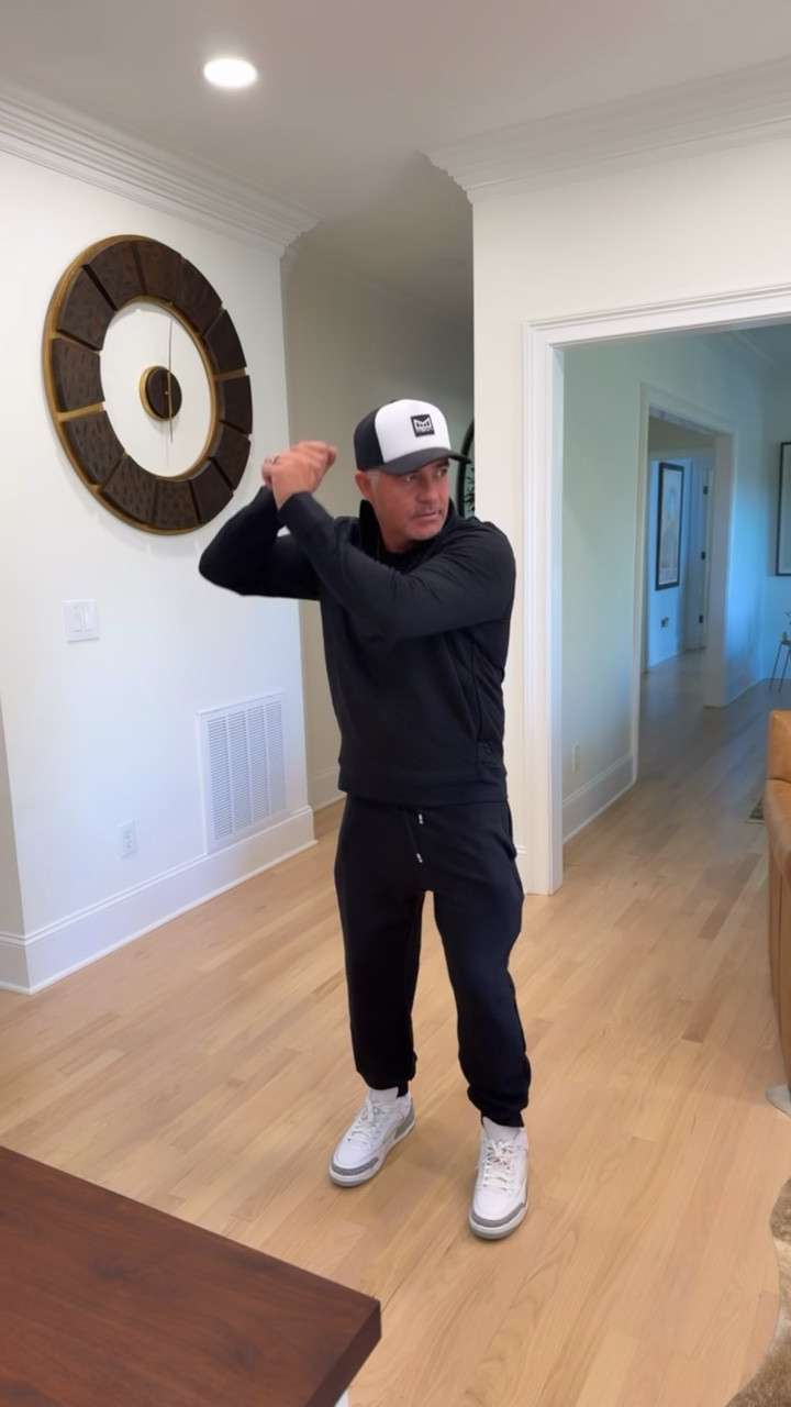 tommy john men’s quilted quarter zip and french terry joggers in black linked ♥️

#LTKHoliday #LTKSeasonal #LTKGiftGuide