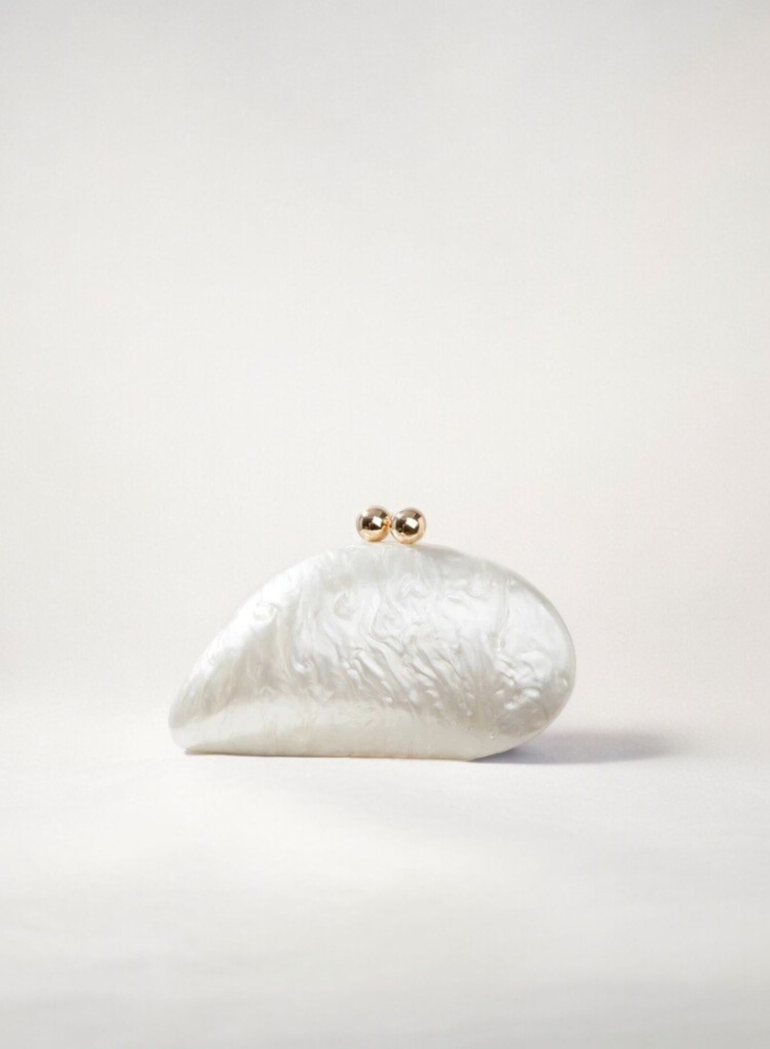 Ivory Shell Clutch Bag Wedding Handbag Bride's Clutch Hen Party & Engagement Accessory - Etsy | Etsy (US)