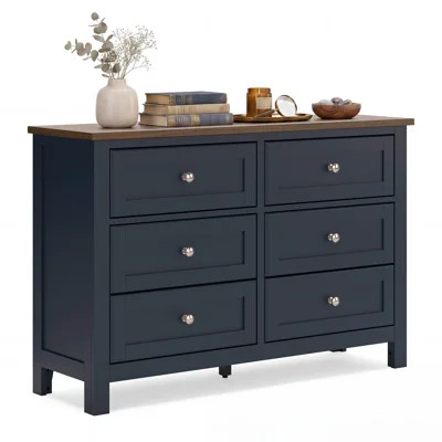 Leani Dresser | Wayfair North America