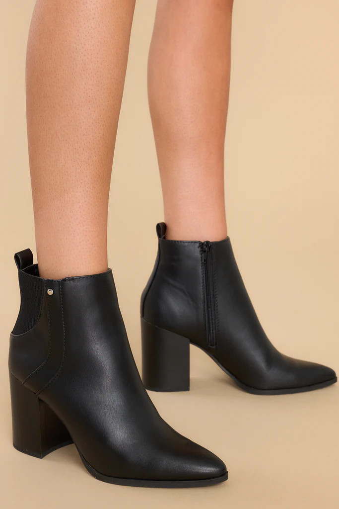 Step On Over Black Ankle Booties | Red Dress 