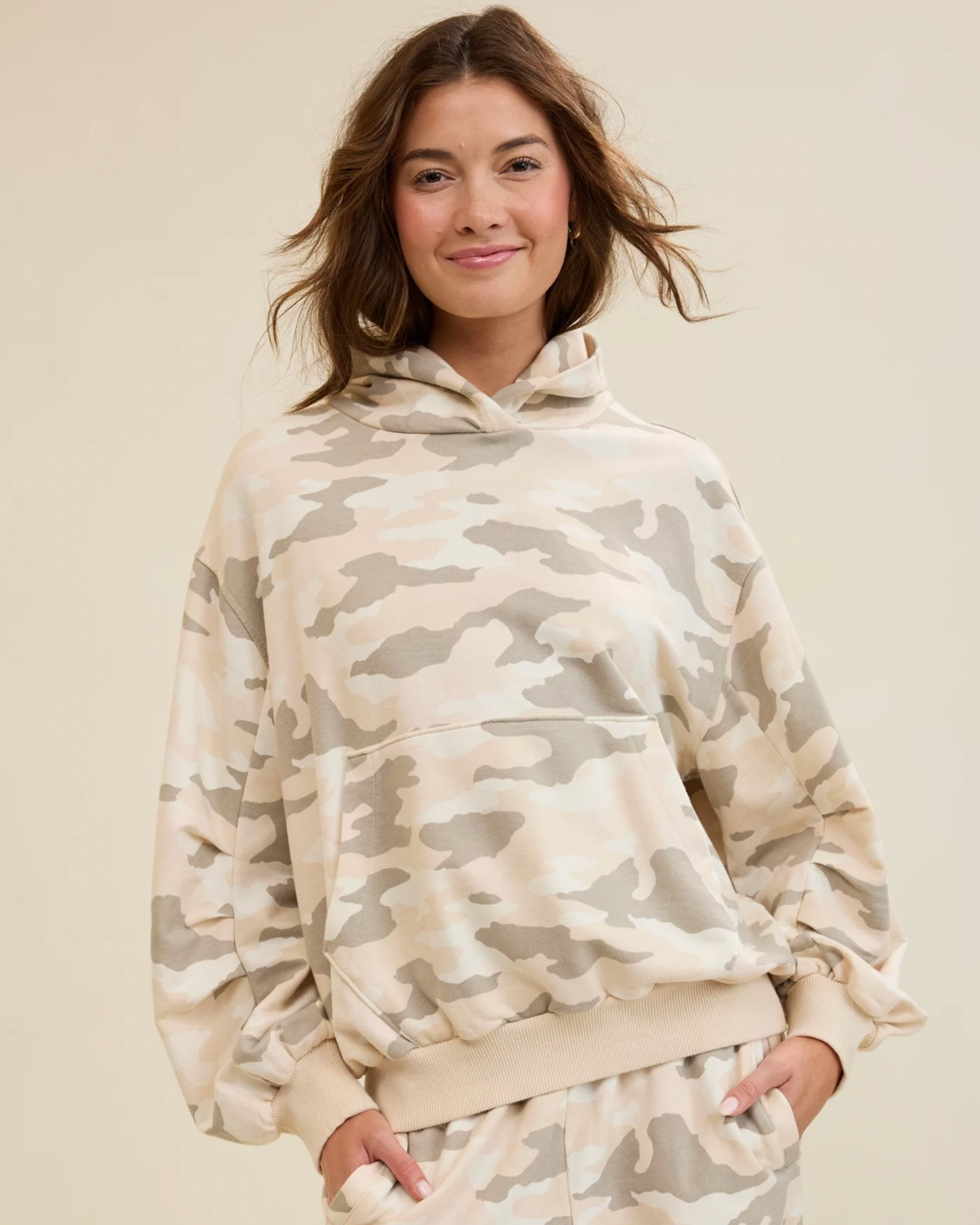 Stay comfy and stylish in this Aerie Jet Setter matching set! Featuring a soft camo print hoodie and joggers, this two-piece outfit is perfect for lounging, running errands, or traveling in style. Effortlessly cozy with a relaxed fit that looks as good as it feels 💕✨

#LTKActive #LTKGiftGuide #LTKStyleTip